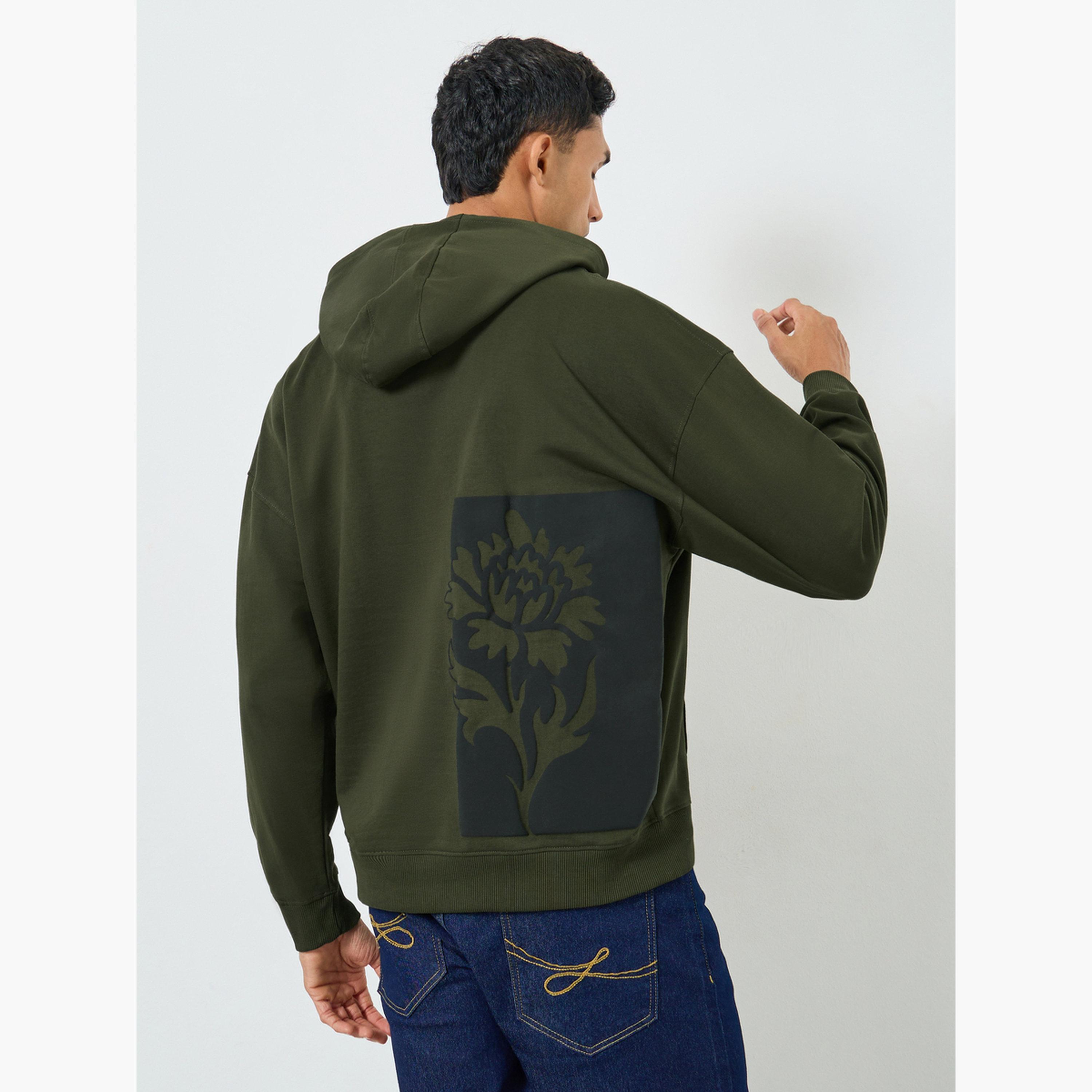 هودي فليس بطبعة زهور-men-winterwear-hoodiesandsweatshirts-image-4