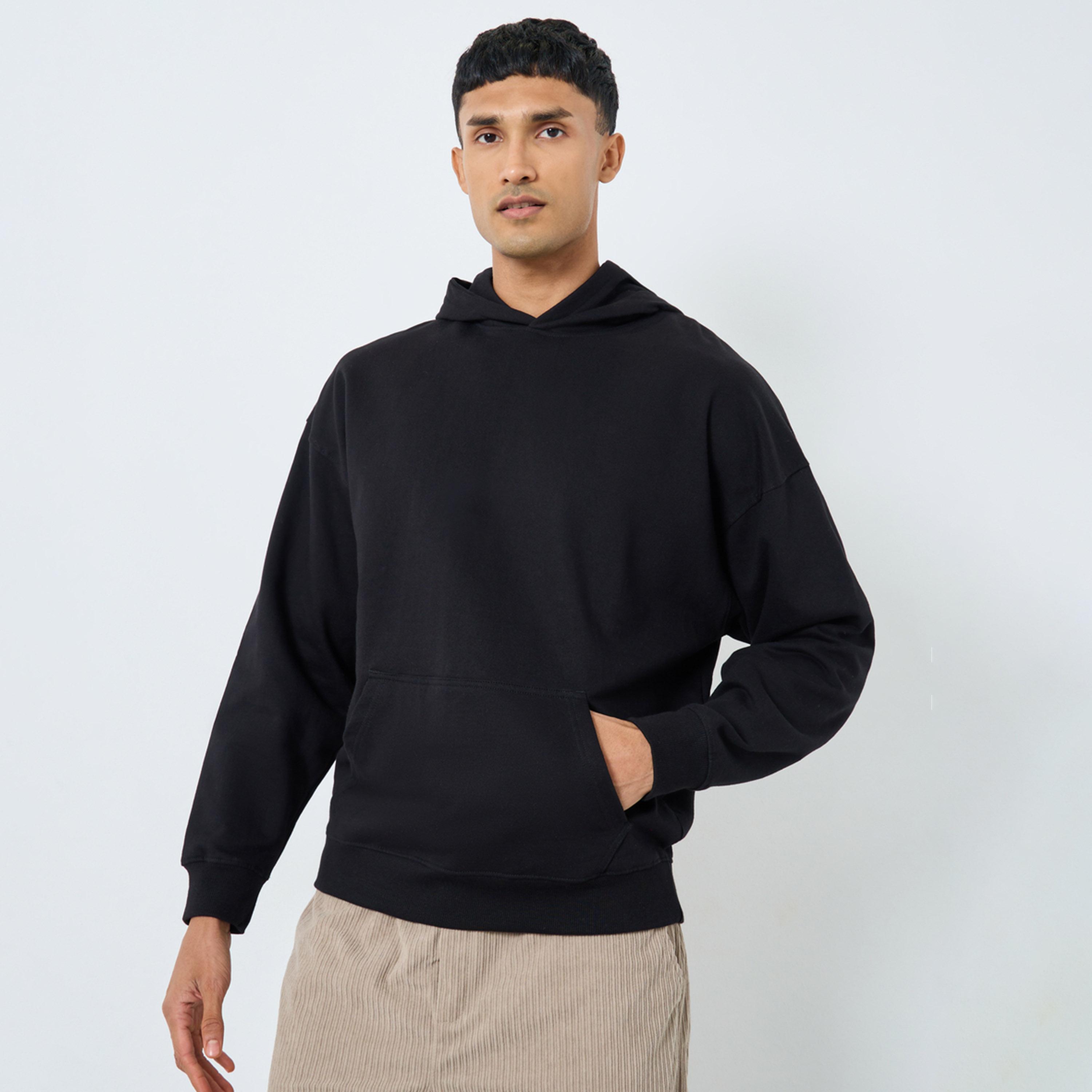 ستايلي - هودي حجم كبير من الصوف الثقيل المطرز-men-winterwear-hoodiesandsweatshirts-image-1
