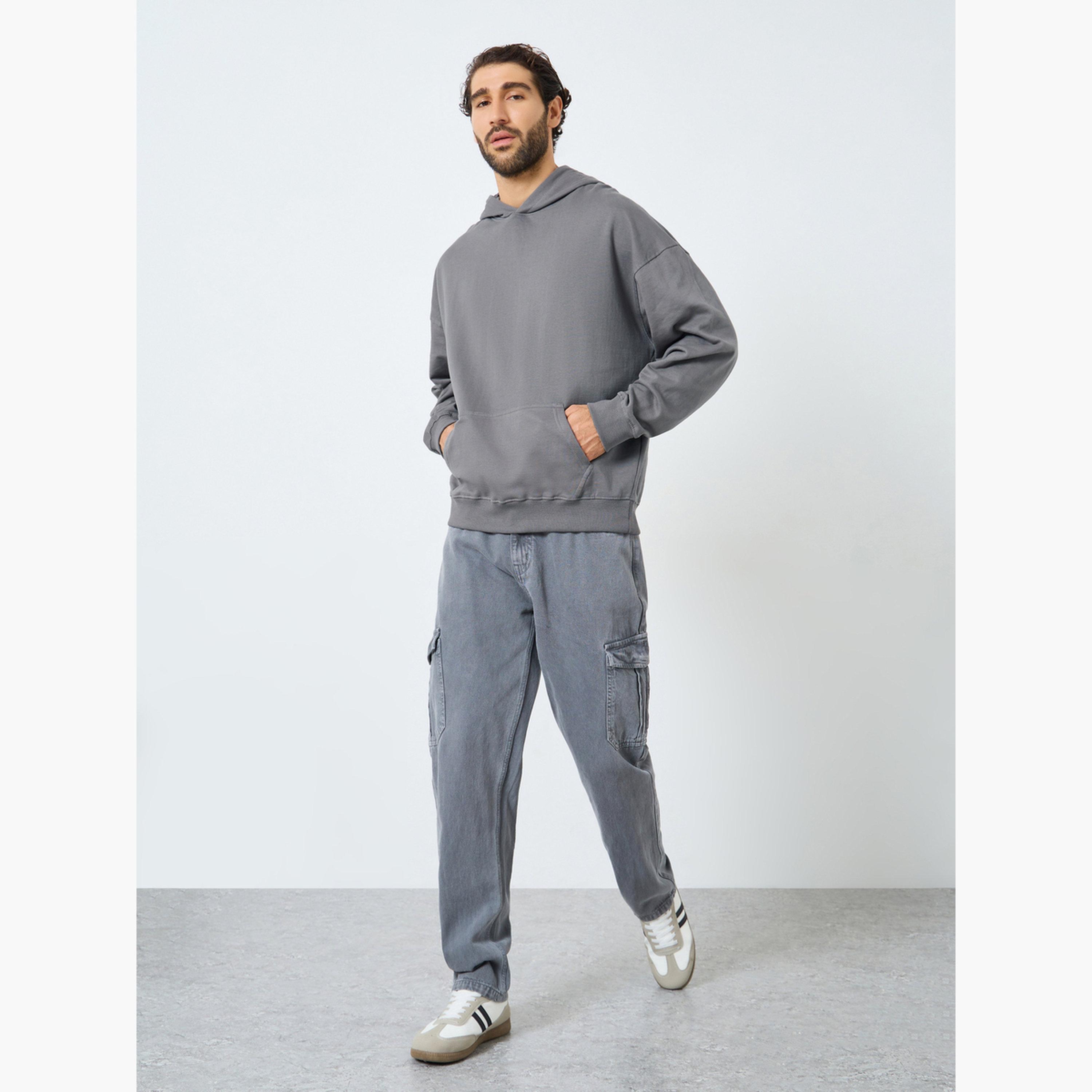 ستايلي - هودي رمادي مطبوع تصميم واسع للرجال -men-winterwear-hoodiesandsweatshirts-image-2