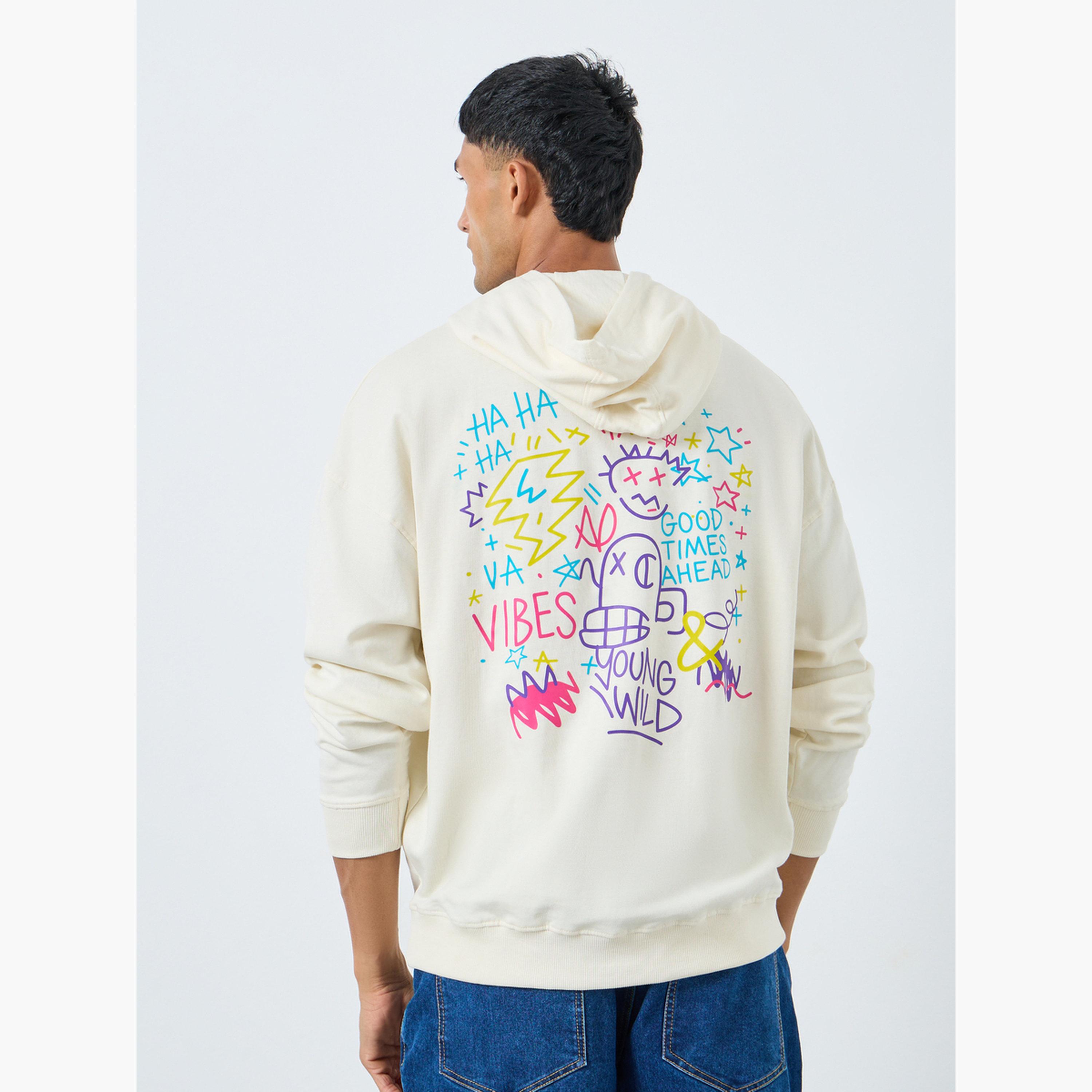 ستايلي - هودي رجالي حجم كبير بطبعة جرافيكية لون كريمي-men-winterwear-hoodiesandsweatshirts-image-4