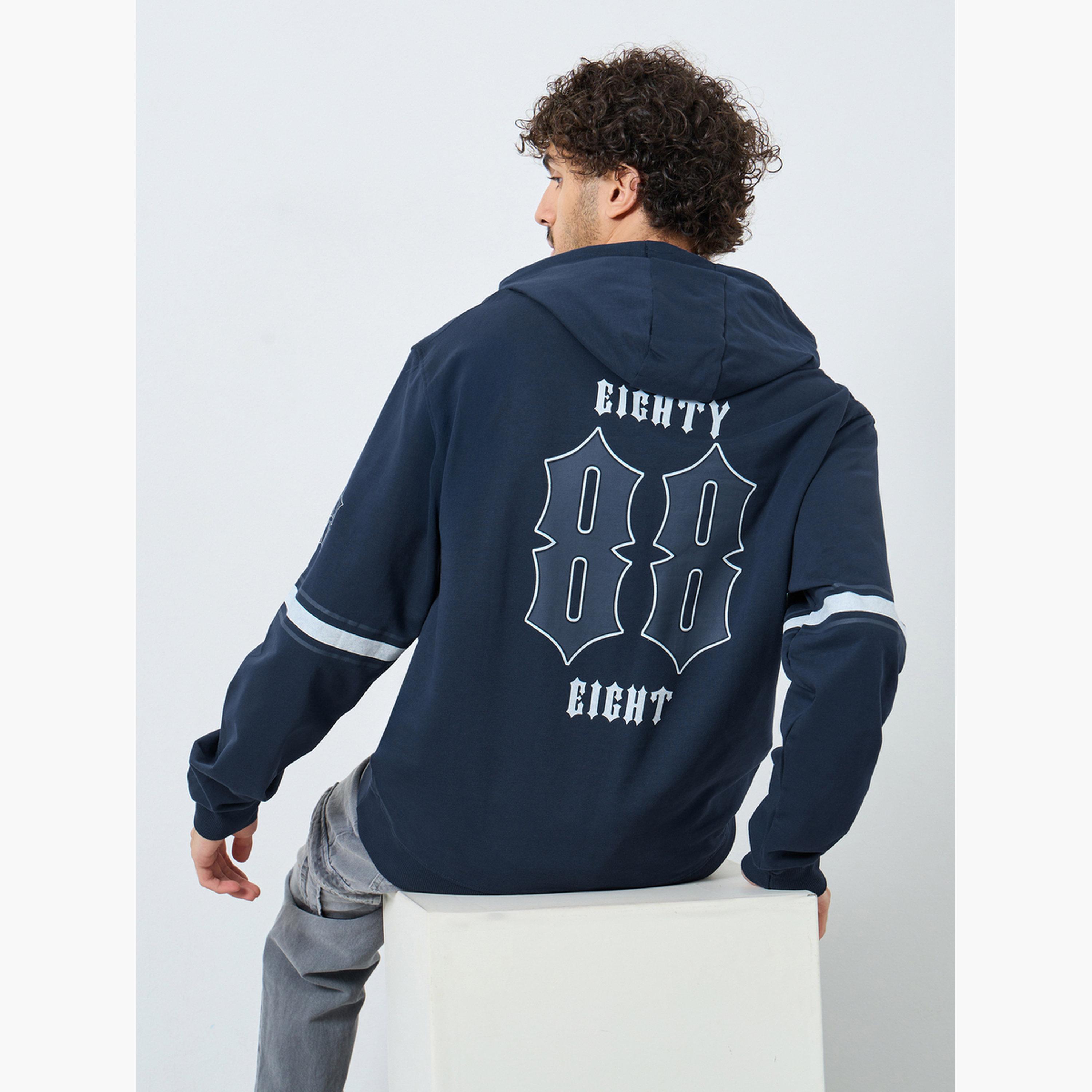 ستايلي - هودي بطبعة جرافيكية لون أزرق الداكن-men-winterwear-hoodiesandsweatshirts-image-3
