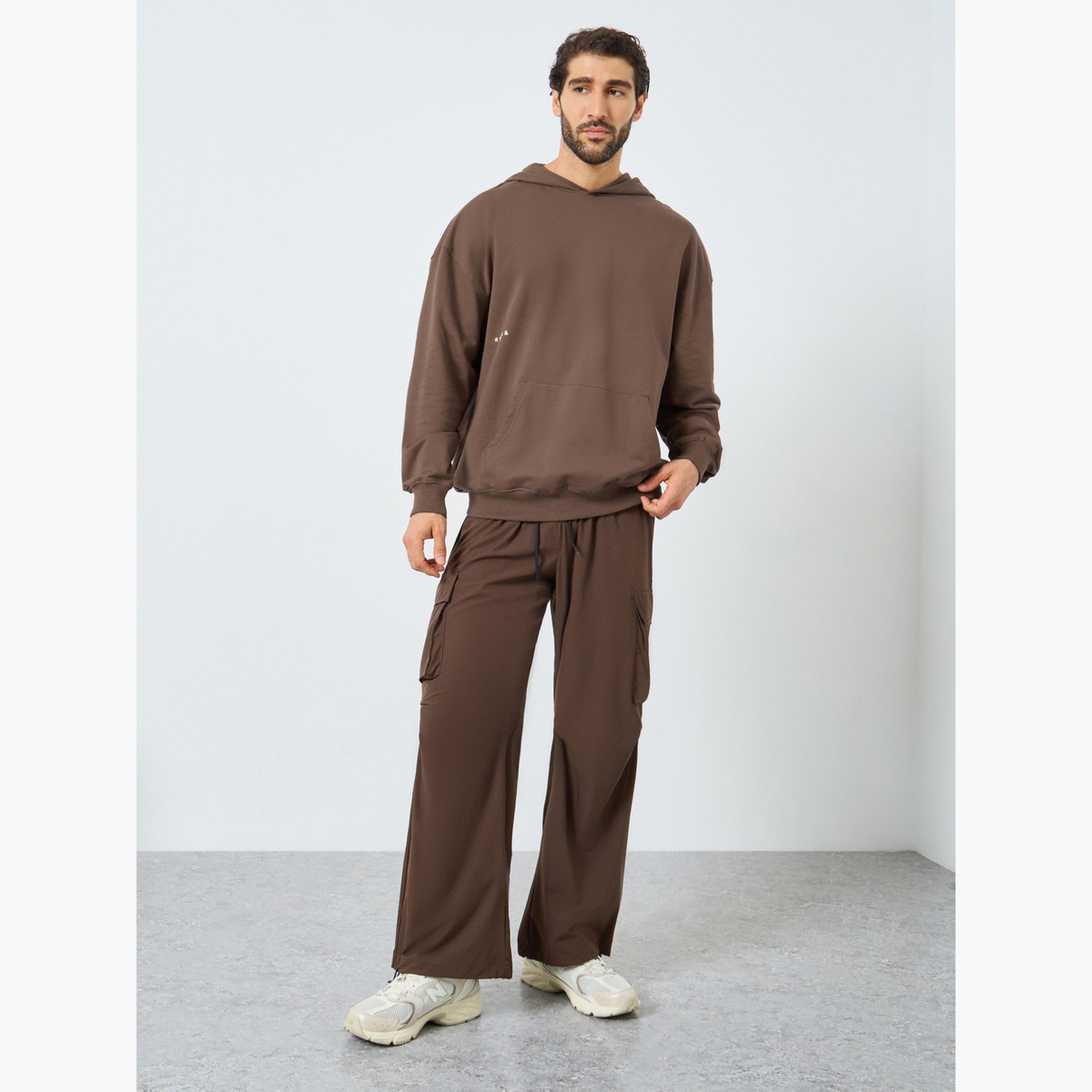 ستايلي - هودي تصميم واسع مطبوع باللون البني للرجال -men-winterwear-hoodiesandsweatshirts-image-2