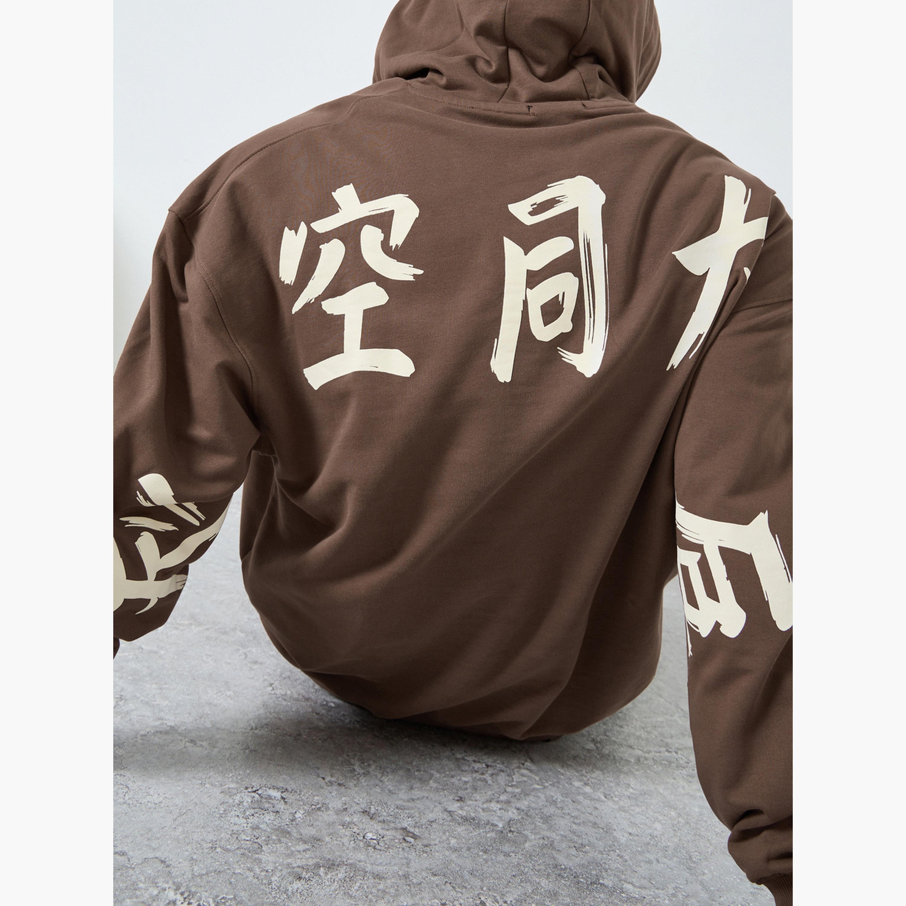 ستايلي - هودي تصميم واسع مطبوع باللون البني للرجال -men-winterwear-hoodiesandsweatshirts-image-4