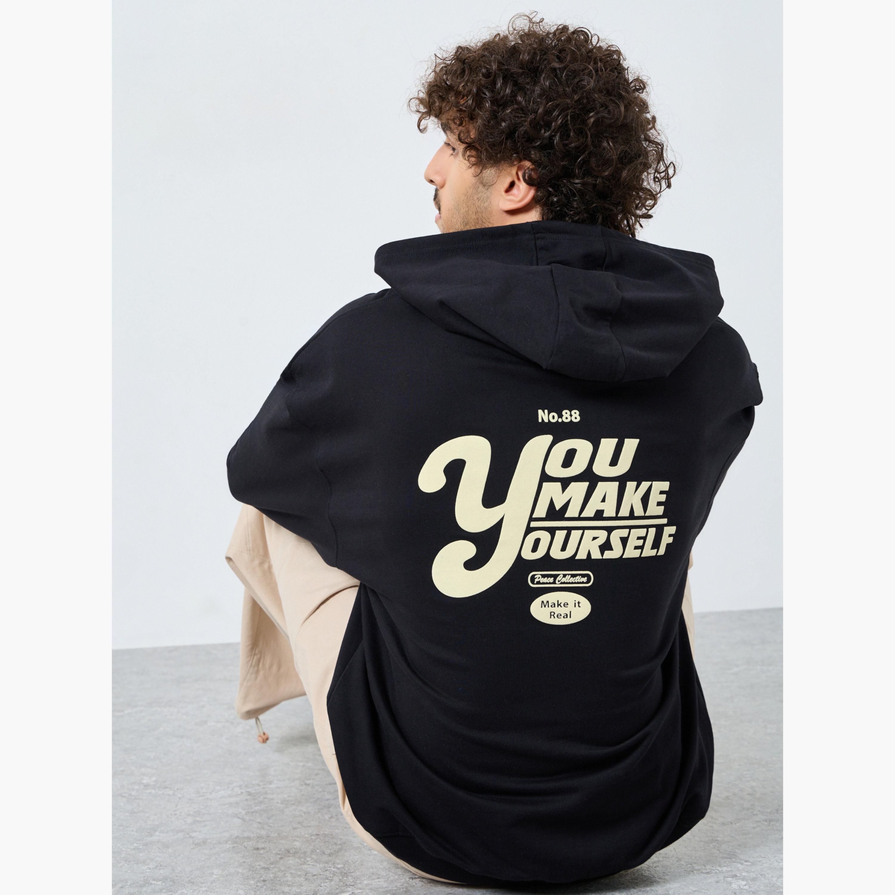 ستايلي - هودي رجالي حجم كبير بطبعة خلفية من تيري-men-winterwear-hoodiesandsweatshirts-image-3