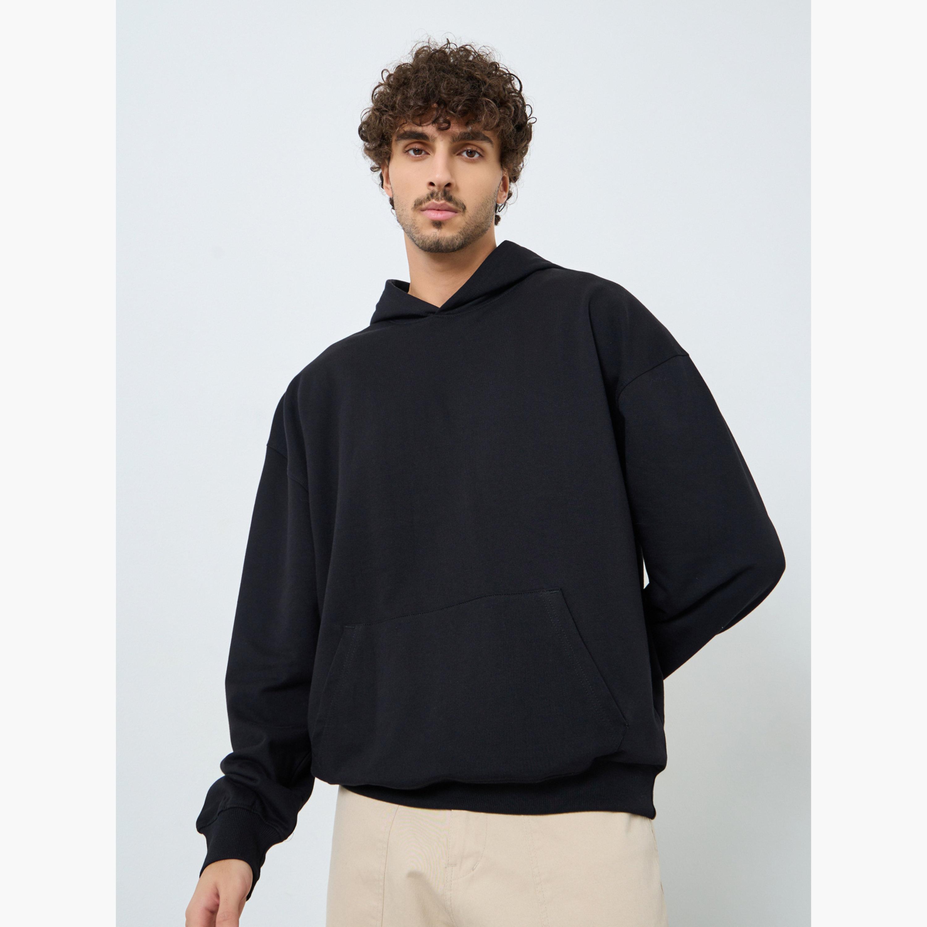 ستايلي - هودي رجالي صوف أسود بطبعة طوكيو كبير الحجم-men-winterwear-hoodiesandsweatshirts-image-1