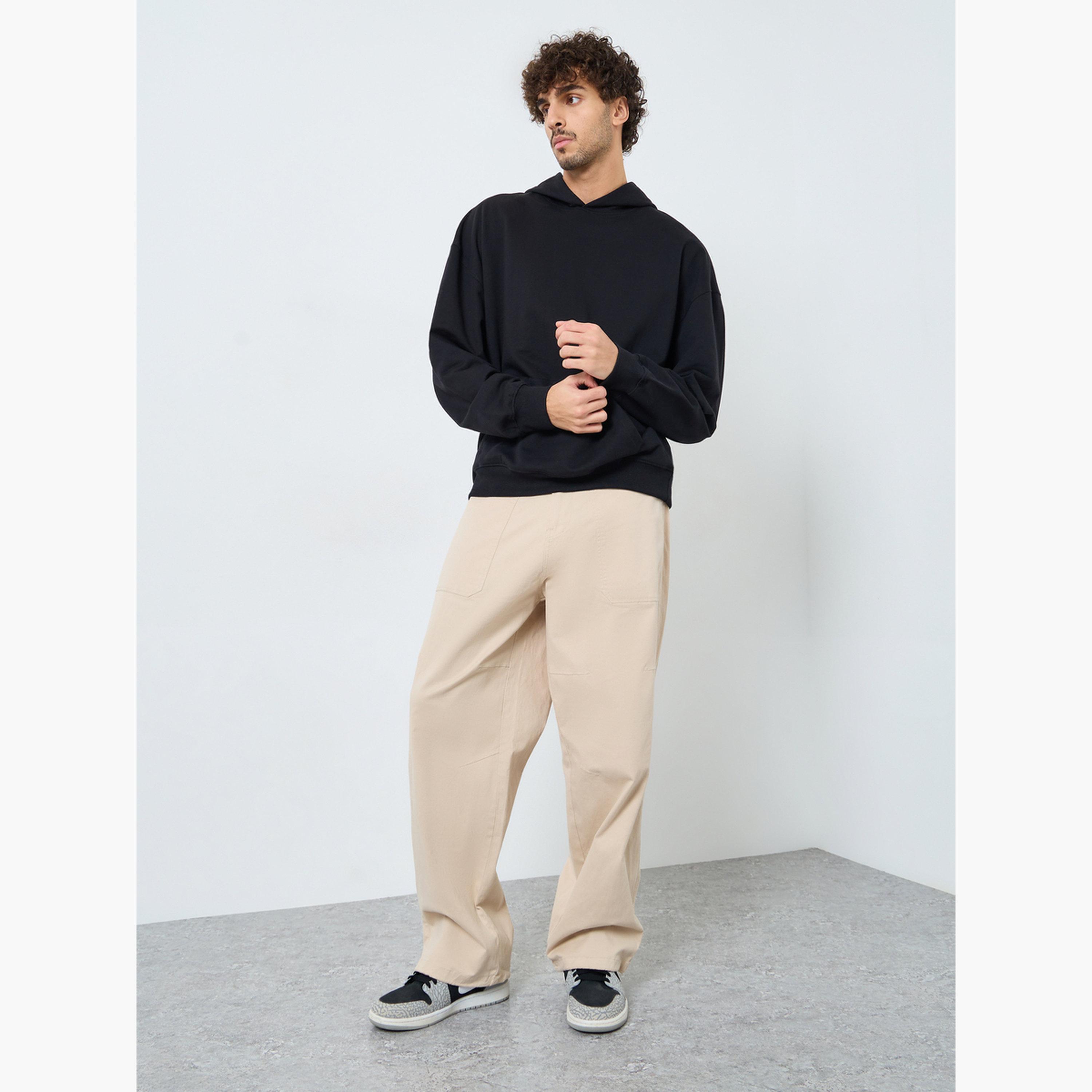 ستايلي - هودي رجالي صوف أسود بطبعة طوكيو كبير الحجم-men-winterwear-hoodiesandsweatshirts-image-3
