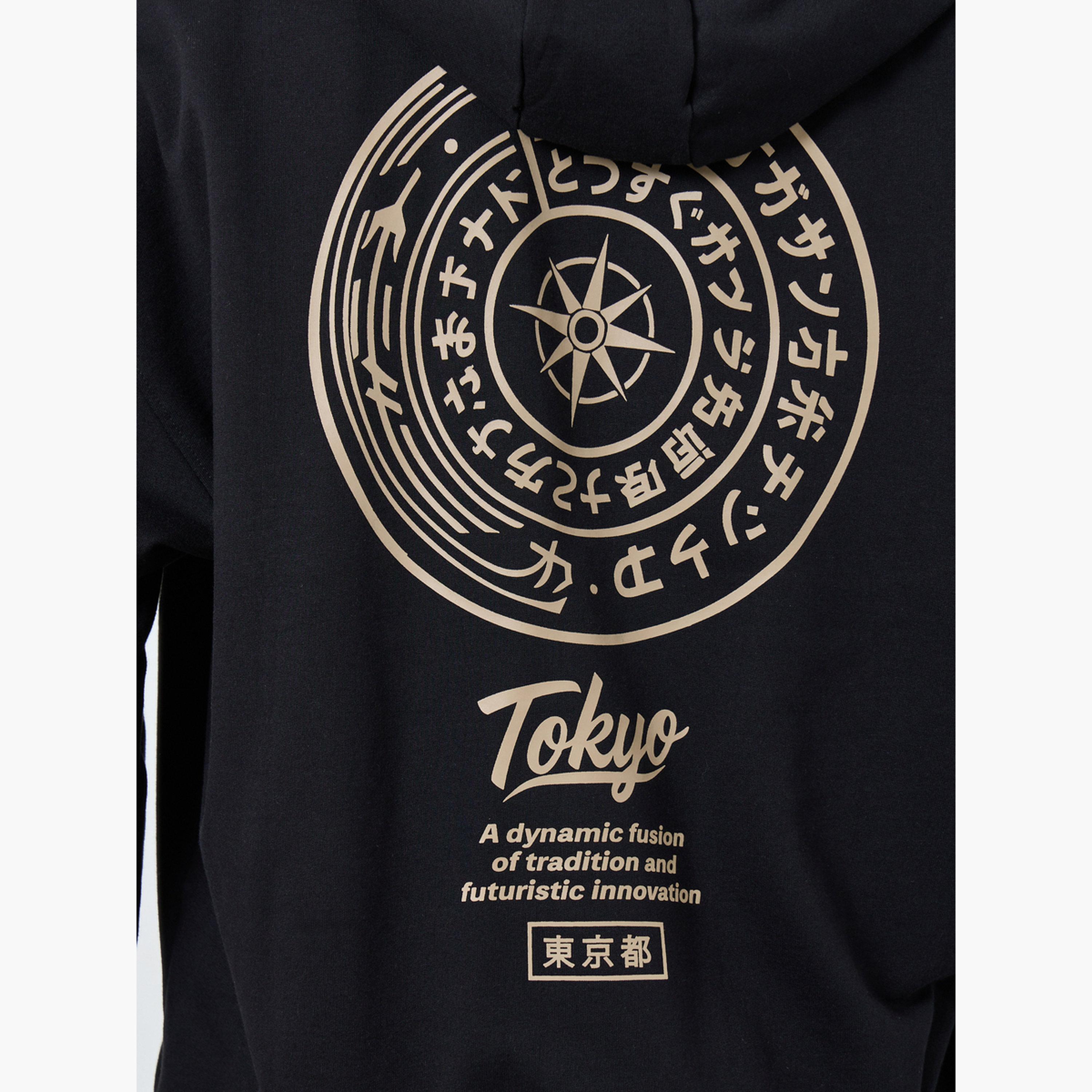 ستايلي - هودي رجالي صوف أسود بطبعة طوكيو كبير الحجم-men-winterwear-hoodiesandsweatshirts-image-5