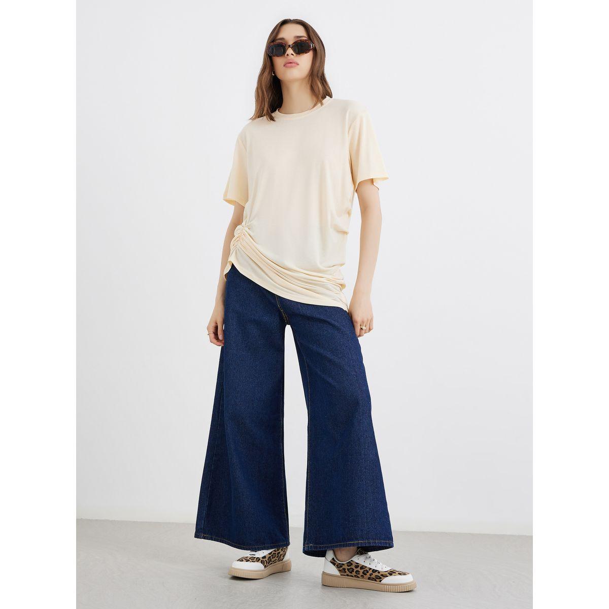 Styli Solid Gathered Hem Oversized T-Shirt-women-clothing-tshirts-image-2