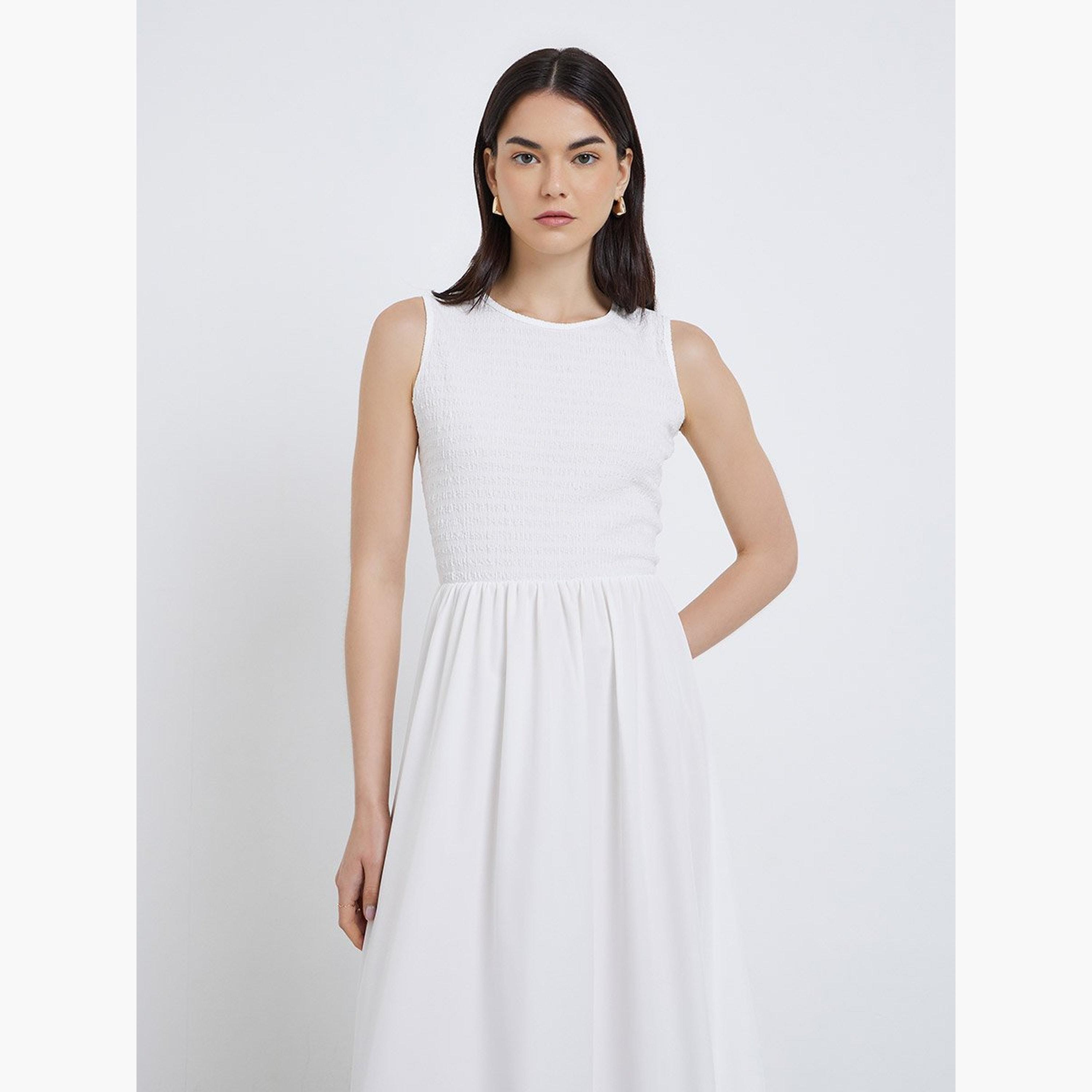 تيك تو - فستان ماكسي سادة بدون أكمام بتفاصيل مطوية-women-clothing-dresses-image-2