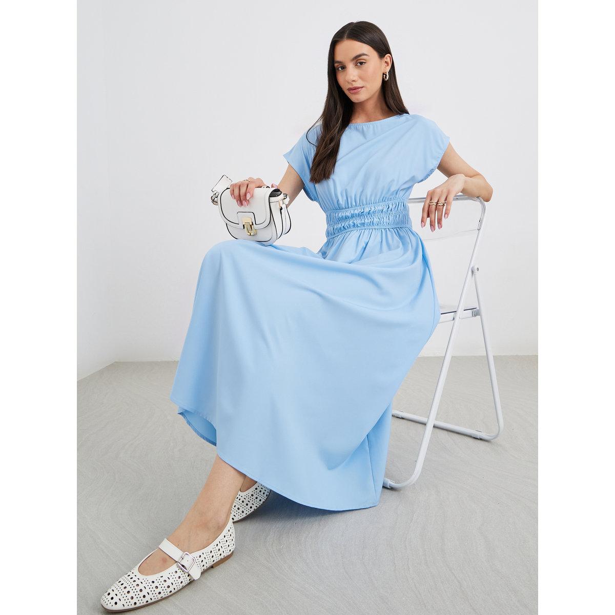 فستان ميدي سادة بتفاصيل مُجمعة على الخصر-women-clothing-dresses-image-1