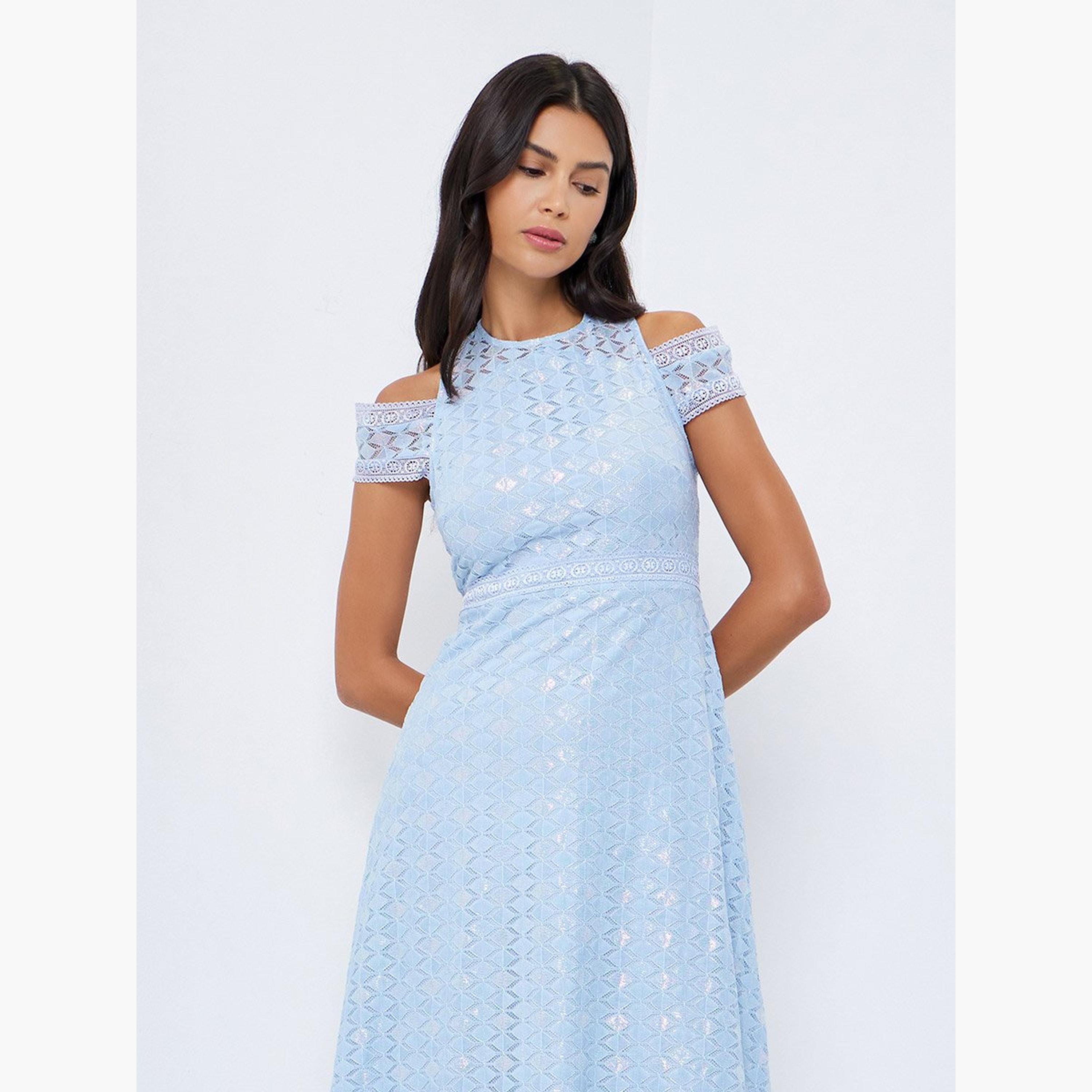 ستايلي - فستان ماكسي أزرق من الدانتيل بتصميم حرف A-women-clothing-dresses-image-2