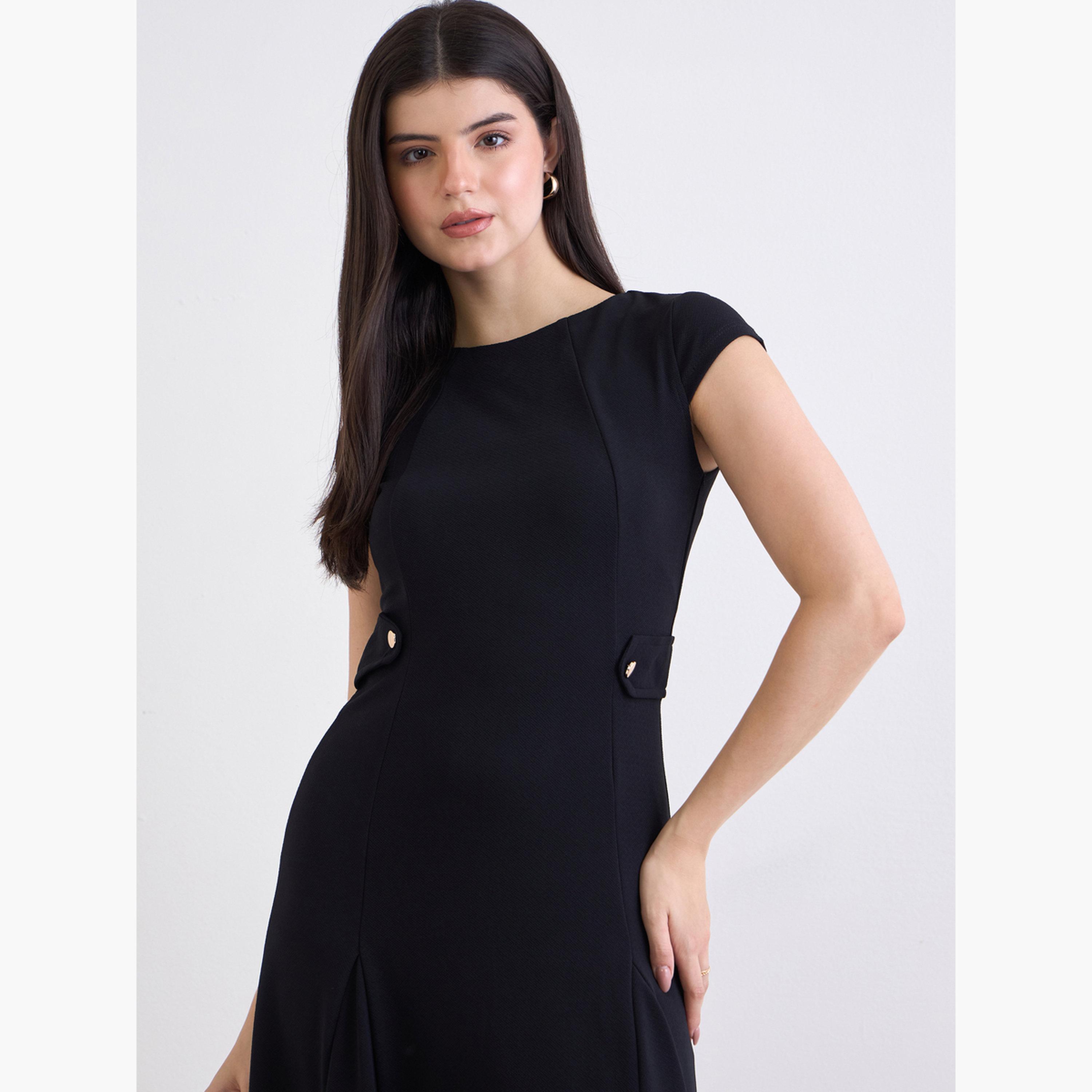 Styli Women Black Plain Short Sleeves A-Line Midi Dress-women-clothing-dresses-image-4