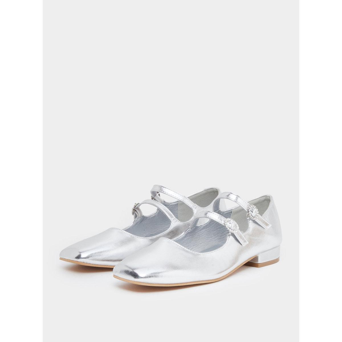 حذاء ميتاليك لامع بتفاصيل إبزيم-women-shoes-ballerinas-image-3