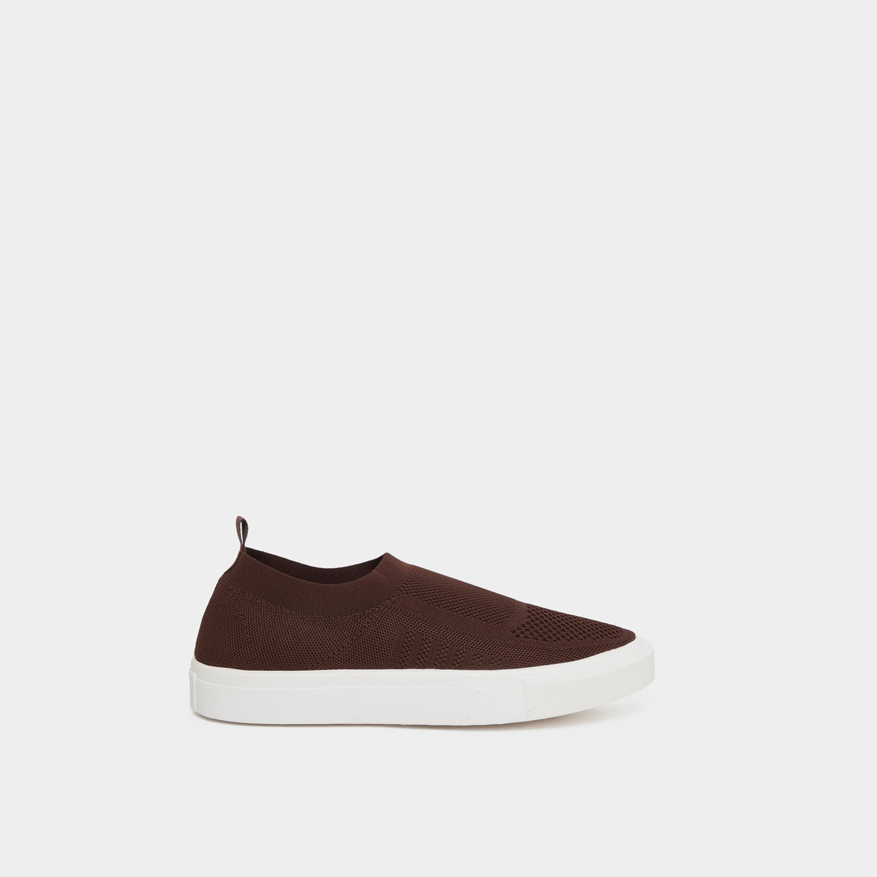 ستايلي - حذاء رياضي بني محبوك سهل الارتداء للرجال-men-shoes-sneakers-image-2
