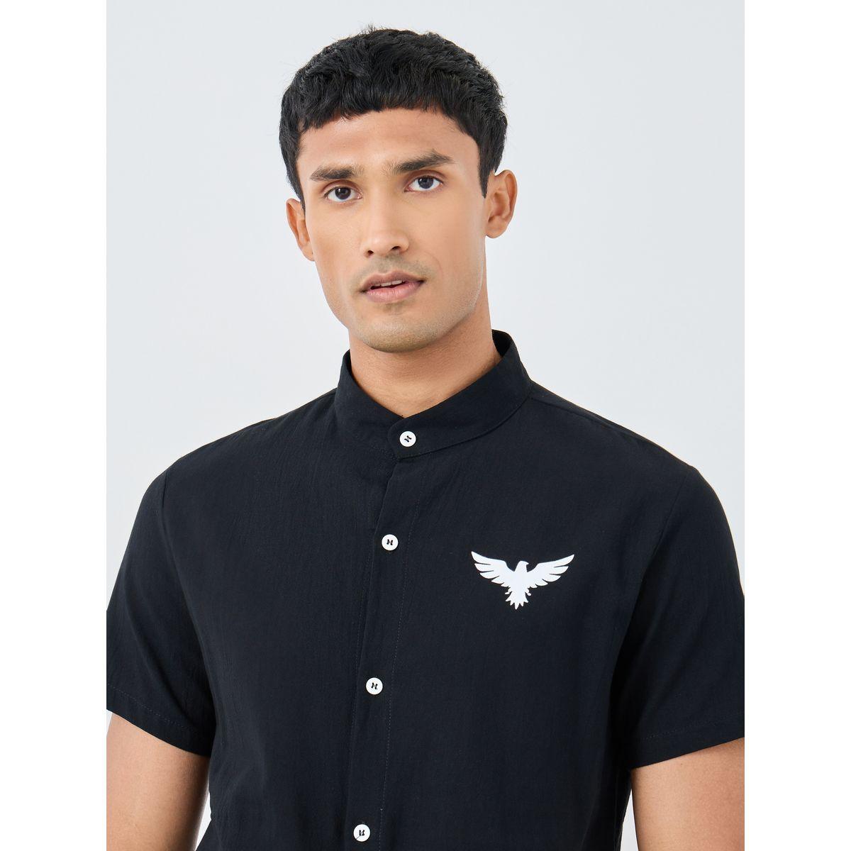 قميص بطبعة جرافيك وياقة ماندارين-men-clothing-shirts-image-3