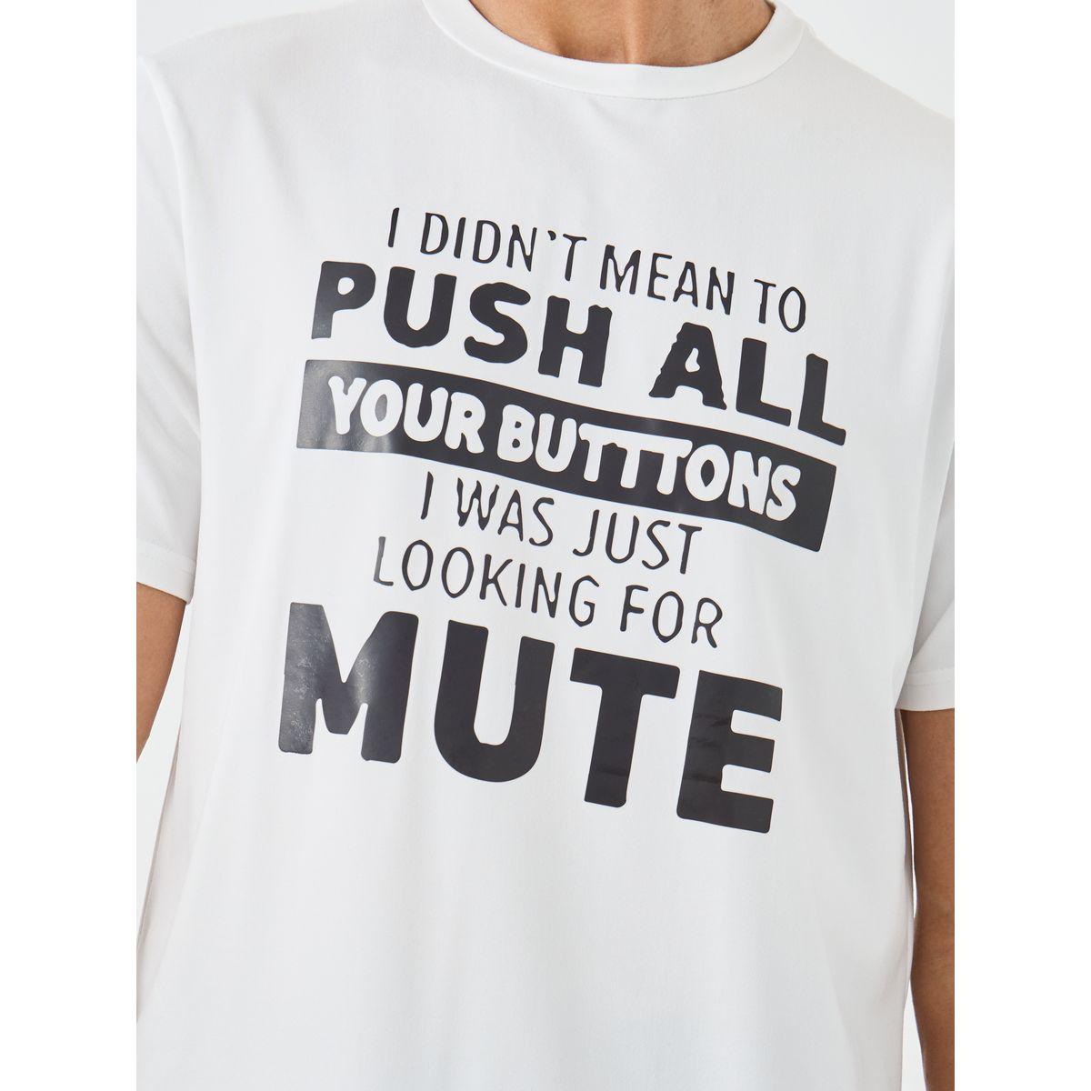 تيشيرت بطبعة كتابة وقصة عادية مع ياقة دائرية-men-clothing-tshirtsandpolos-tshirts-image-1