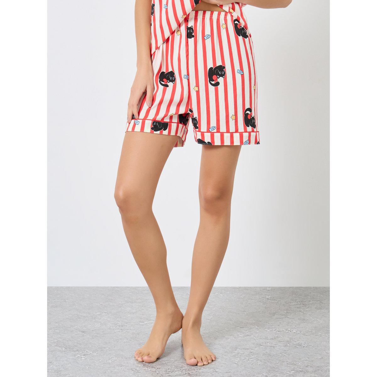 طقم من شورت بيجاما وبلوزة مخططة-women-clothing-nightwear-pyjamas-longsets-image-5