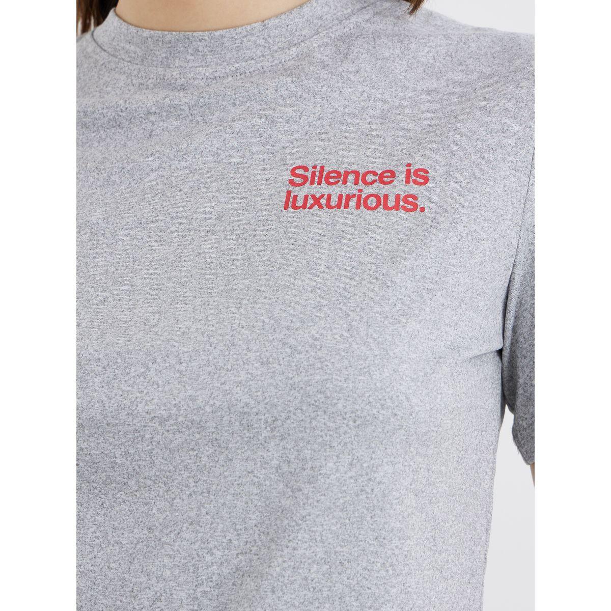 تيشيرت بطبعة كتابة وقصة عادية-women-clothing-tshirts-image-4
