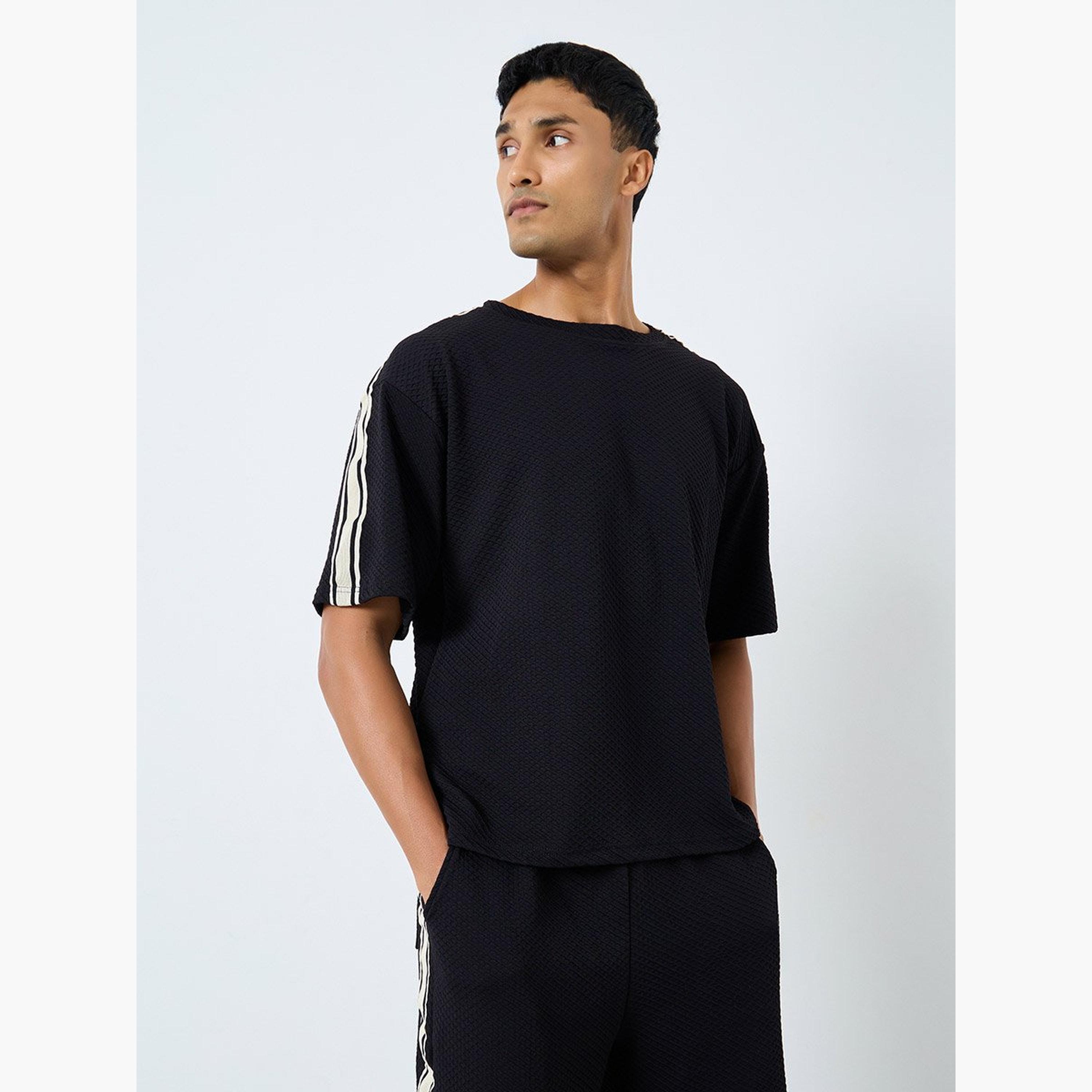 Styli Men Oversized Side Taping T-Shirt and Shorts Co-Ords-men-clothing-coordsets-image-2
