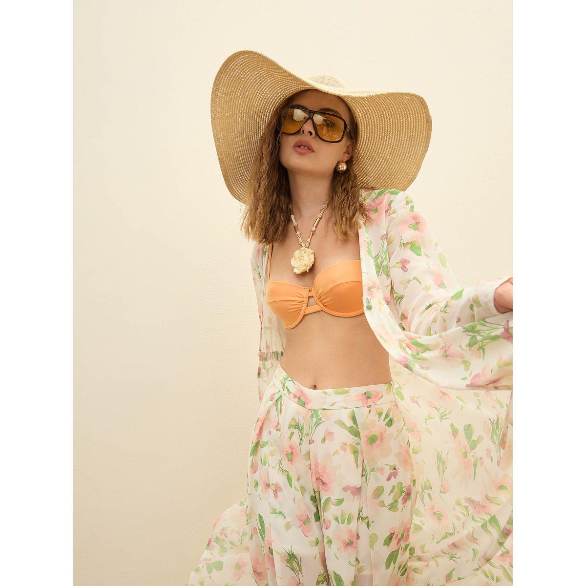 طقم منسق من بنطال بقصة أرجل واسعة وبلوزة بطبعة زهور-women-clothing-coordsets-image-2