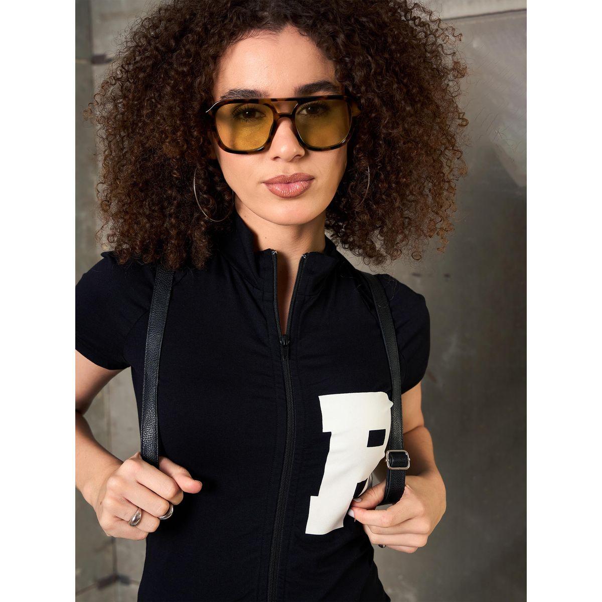 تيشيرت مُطبع بتفاصيل سحاب-women-clothing-tshirts-image-4