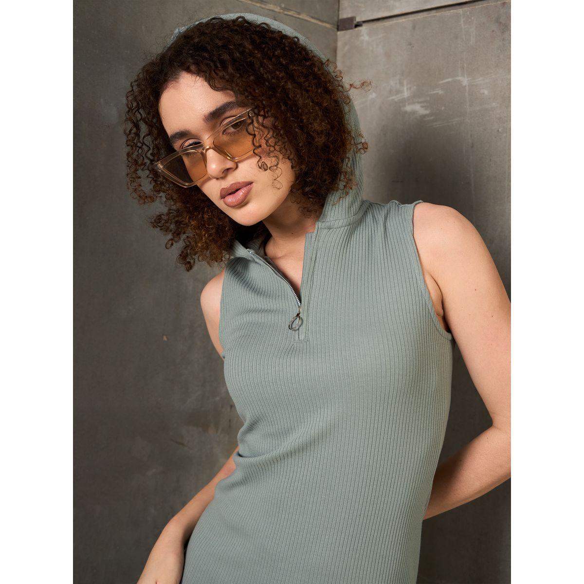 فستان طويل بدون أكمام مع تفاصيل ياقة هودي-women-clothing-dresses-image-1