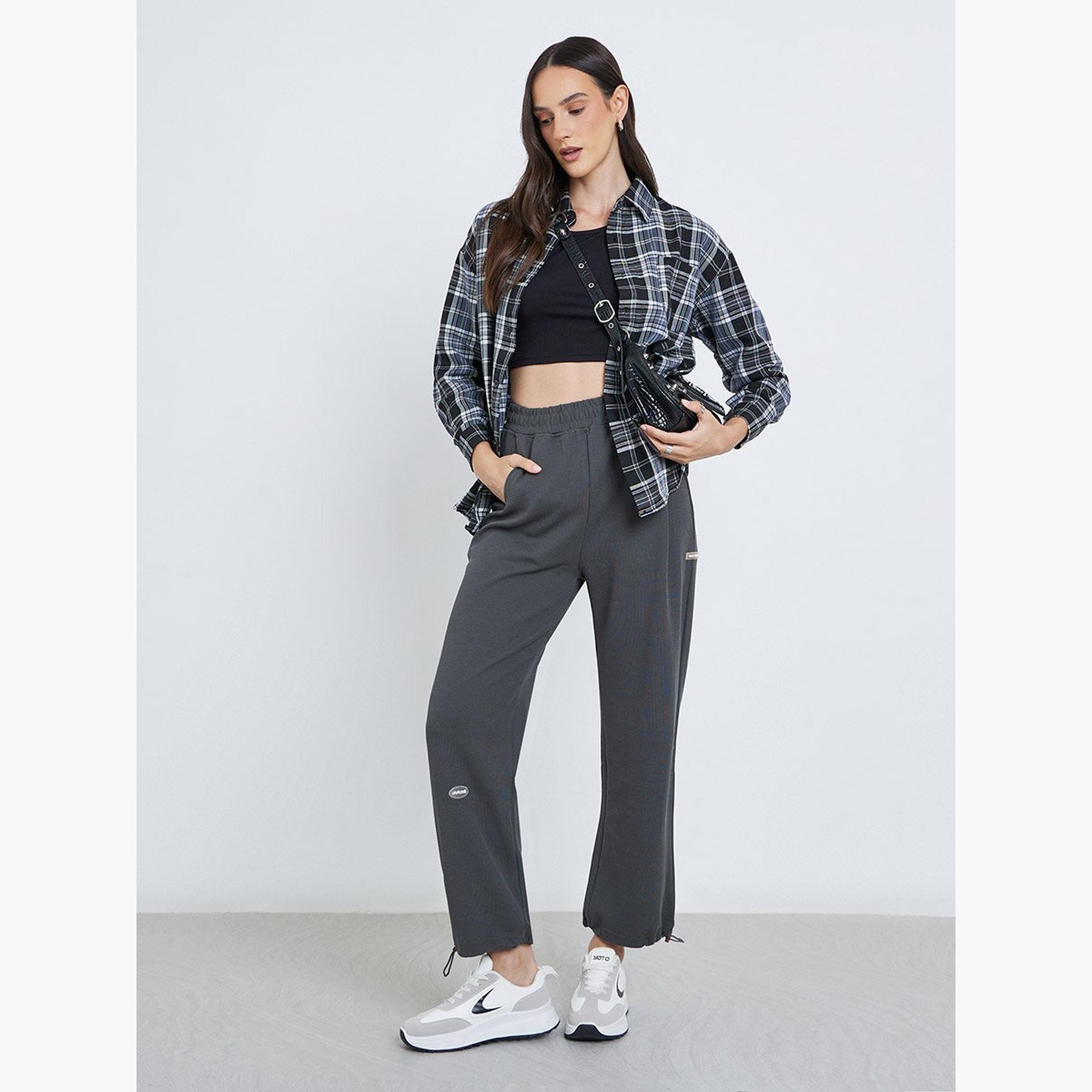 ستايلي - بنطال رياضي قصّة مريحة لون فحمي-women-clothing-bottoms-joggers-image-2