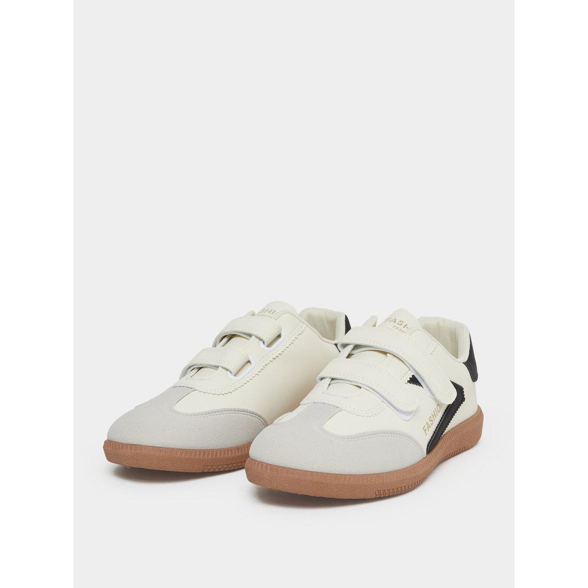 Styli Panelled Sneakers with Hook and Loop Closure-women-shoes-sneakers-image-3
