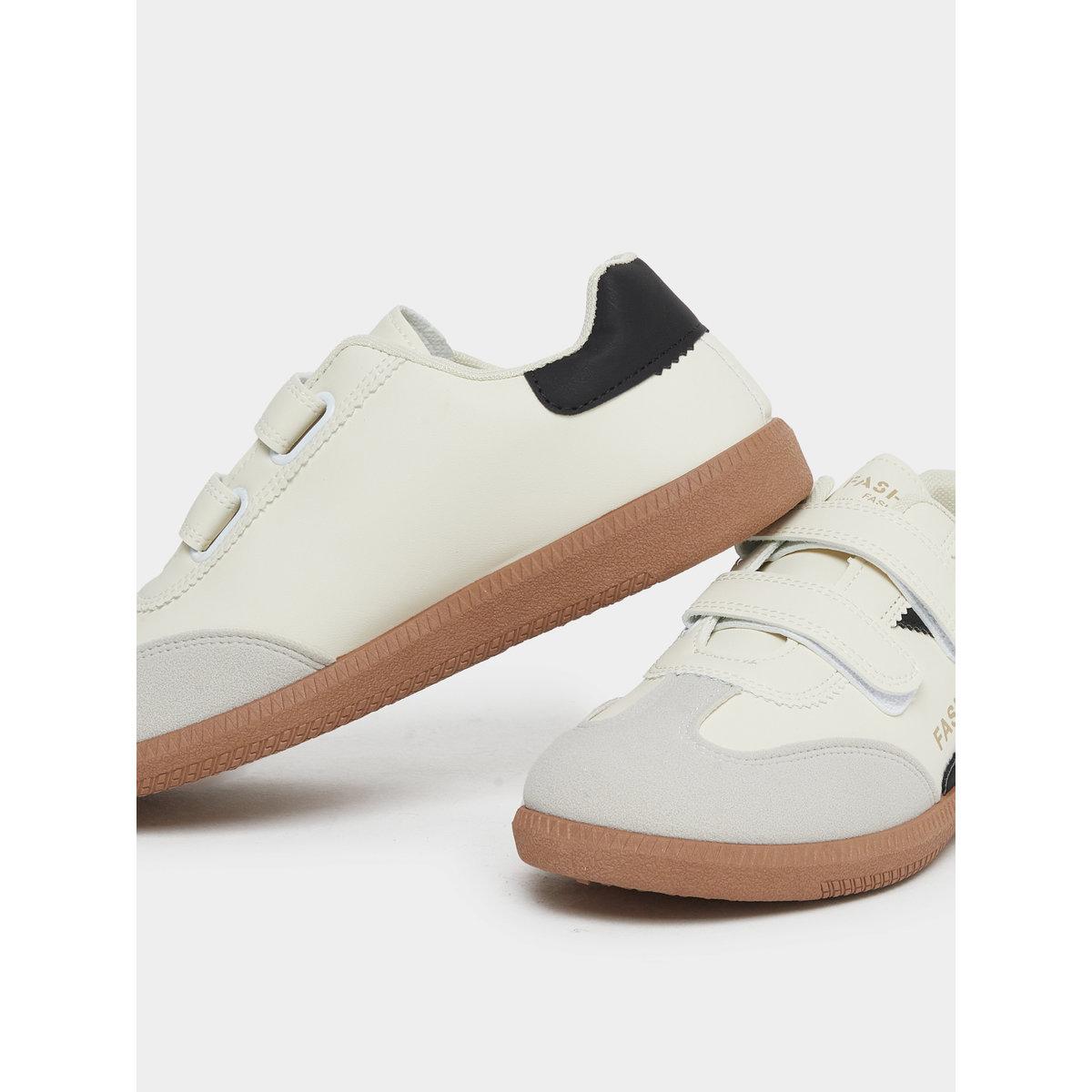 Styli Panelled Sneakers with Hook and Loop Closure-women-shoes-sneakers-image-4
