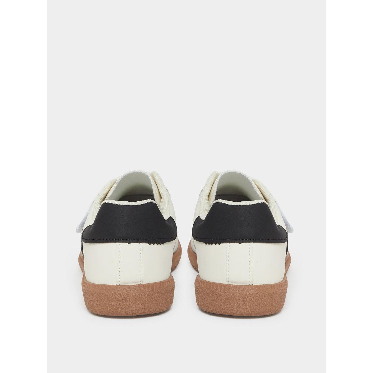 Styli Panelled Sneakers with Hook and Loop Closure-women-shoes-sneakers-image-5