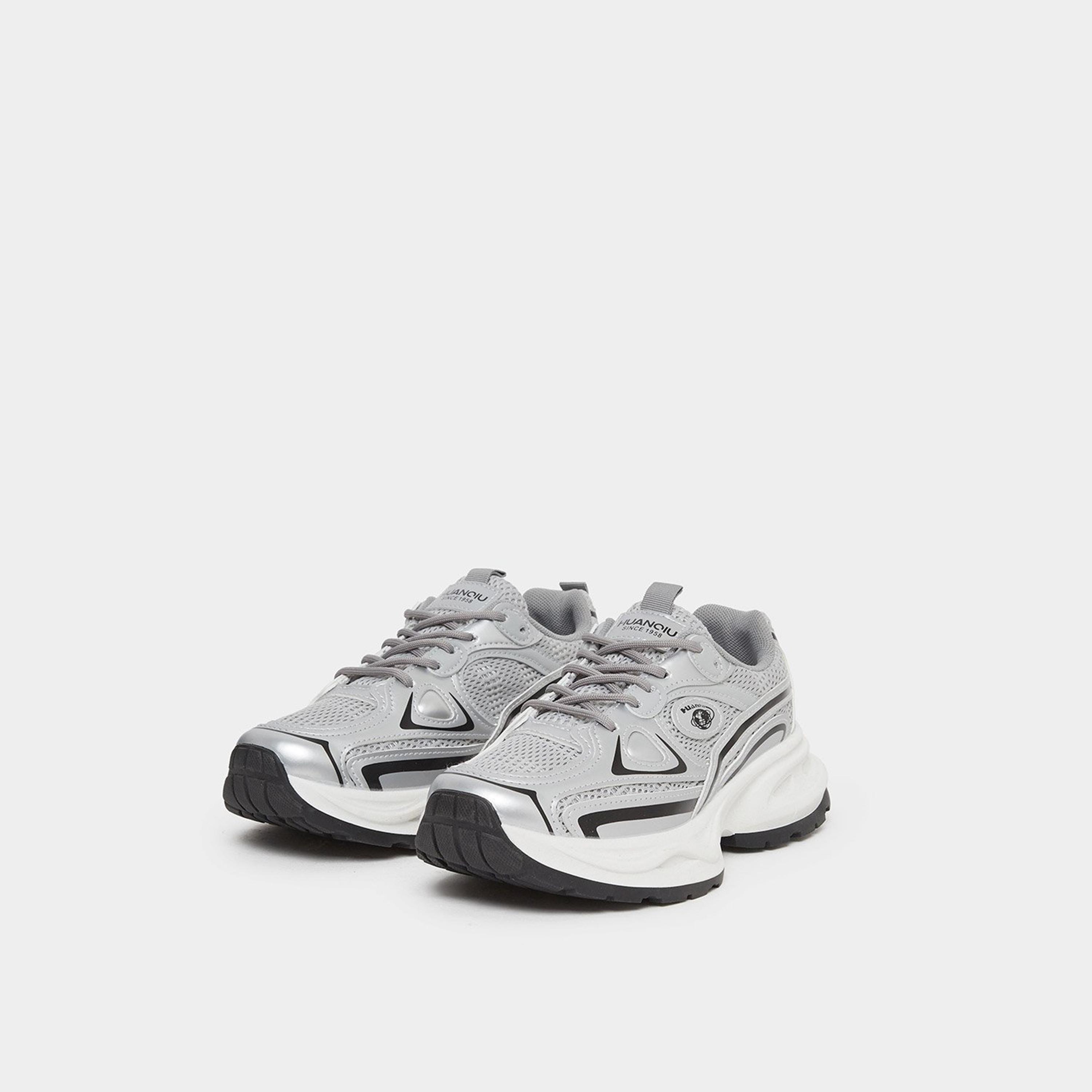 ستايلي - حذاء رياضي فضي معدني سميك-women-shoes-sneakers-image-1