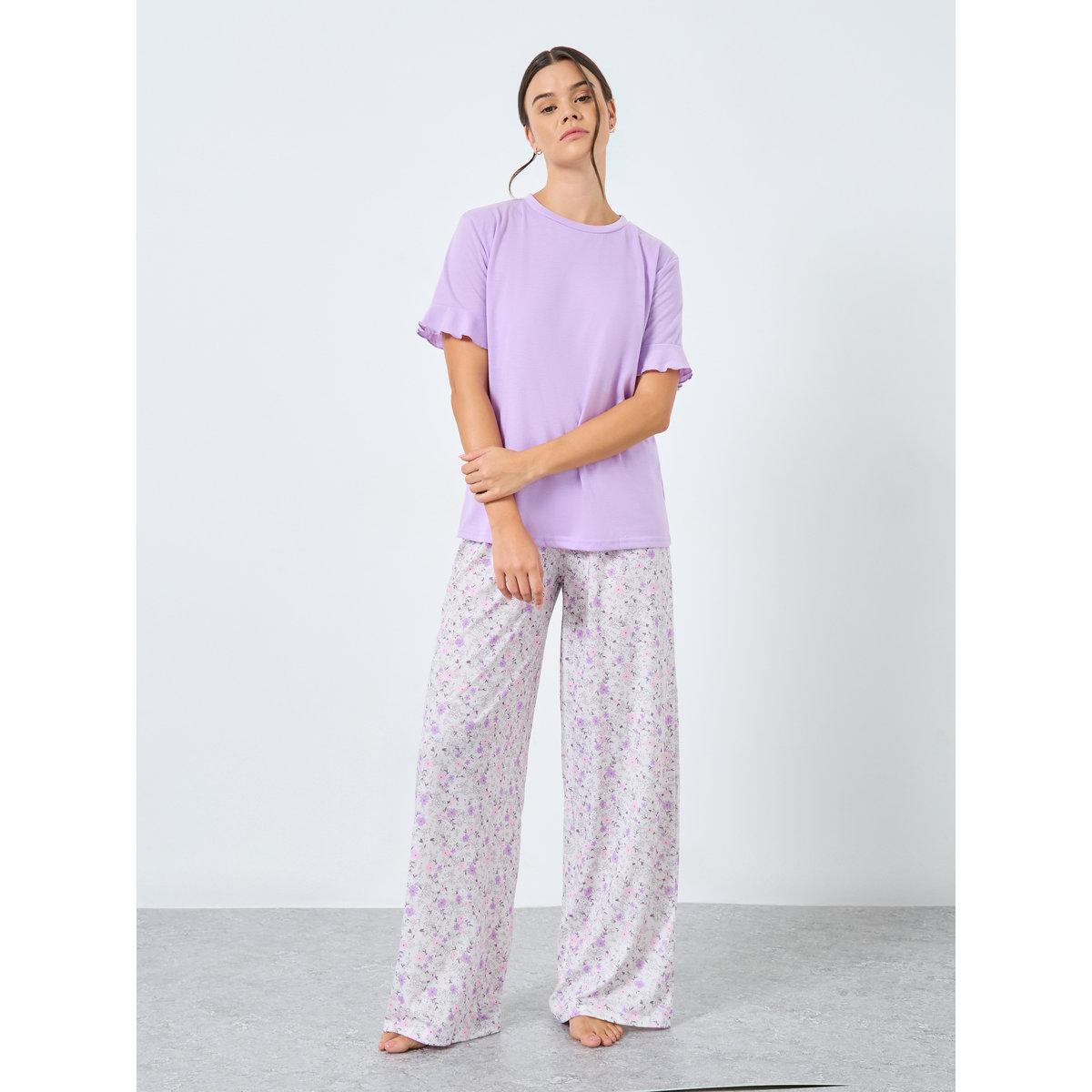 طقم من بنطال بيجاما وتيشيرت بأكمام كشكش-women-clothing-nightwear-pyjamas-longsets-image-2