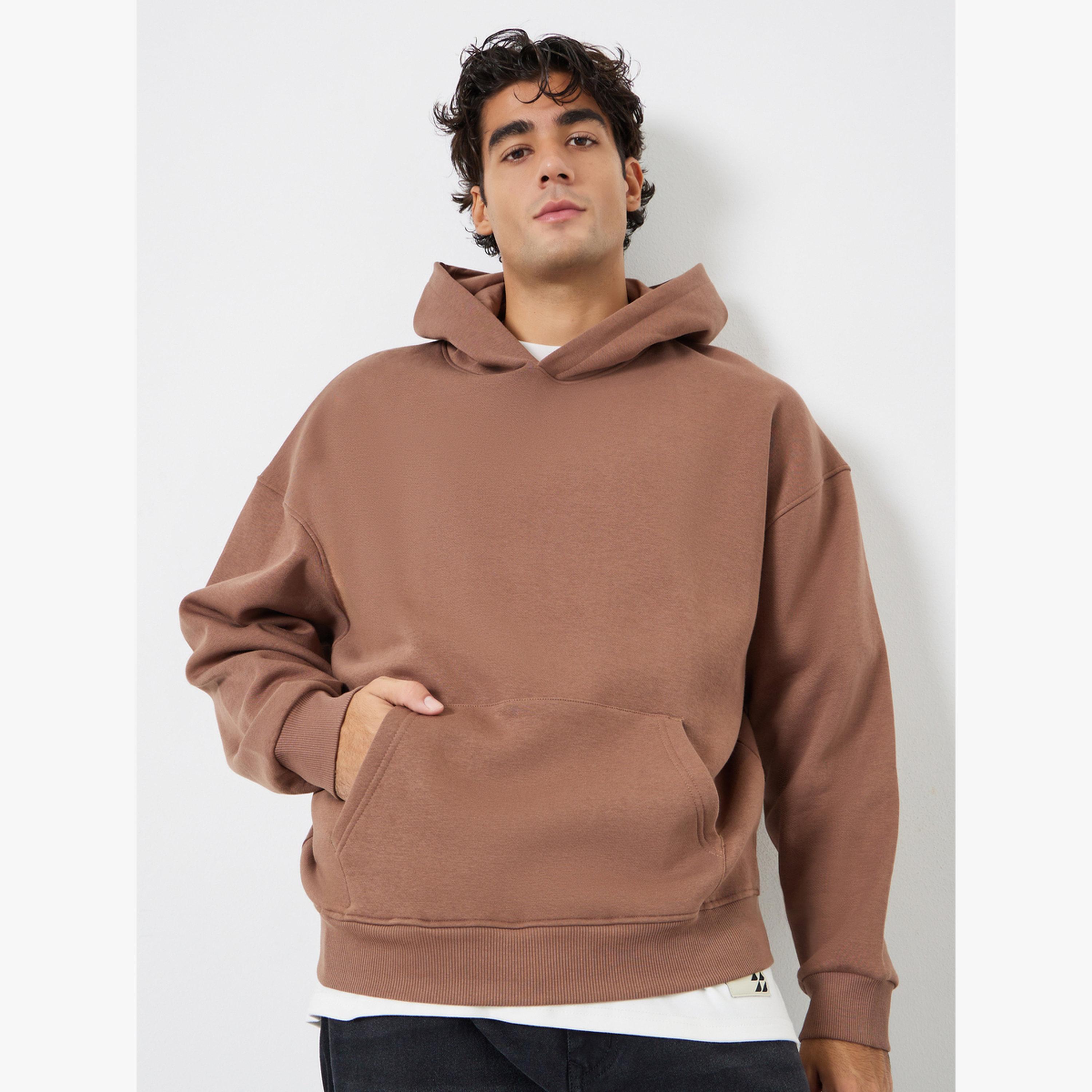 هودي صوف بقصة واسعة ومظهر رياضي-men-clothing-hoodiesandsweatshirts-image-1