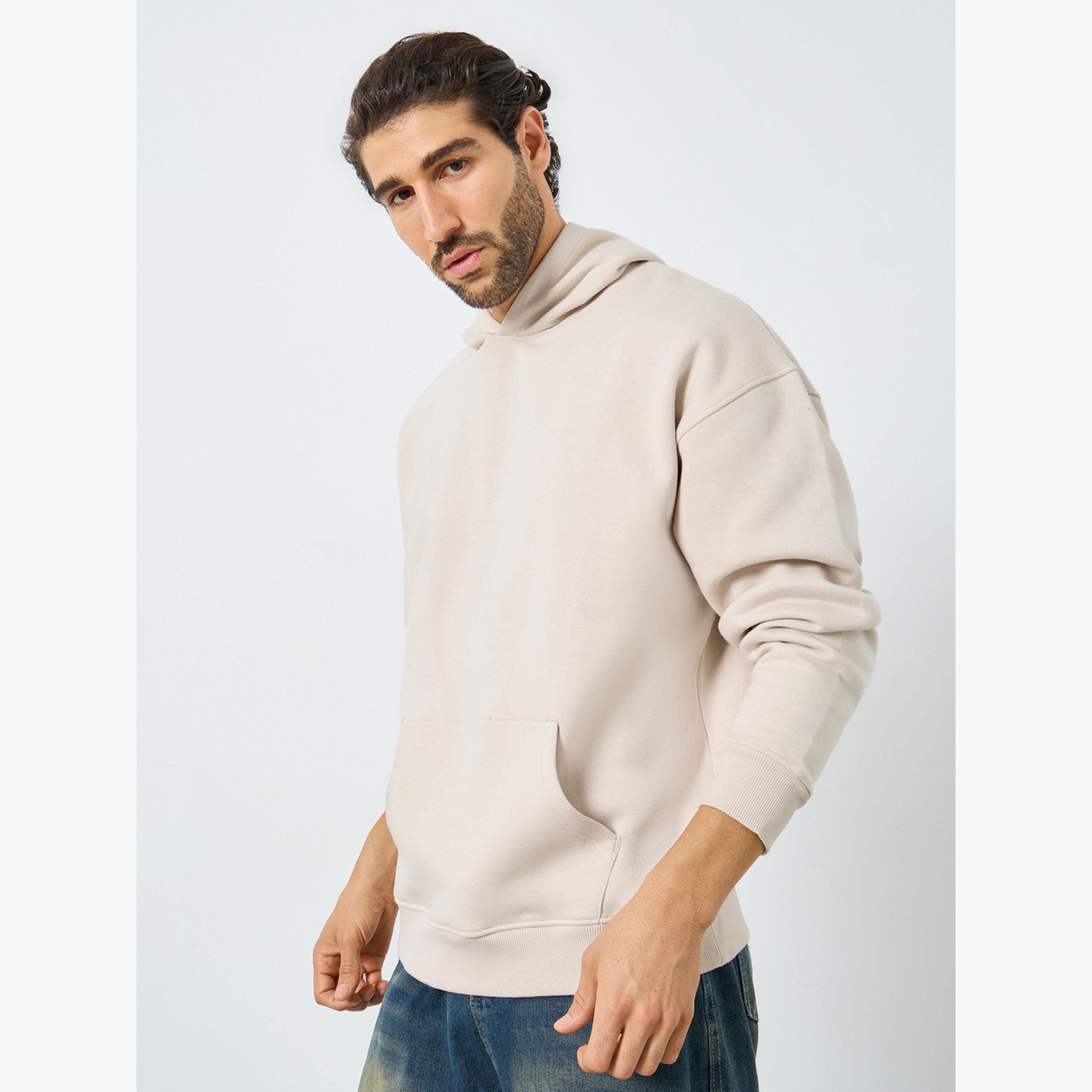 هودي فليس واسع بطبعة على الظهر-men-clothing-hoodiesandsweatshirts-image-1