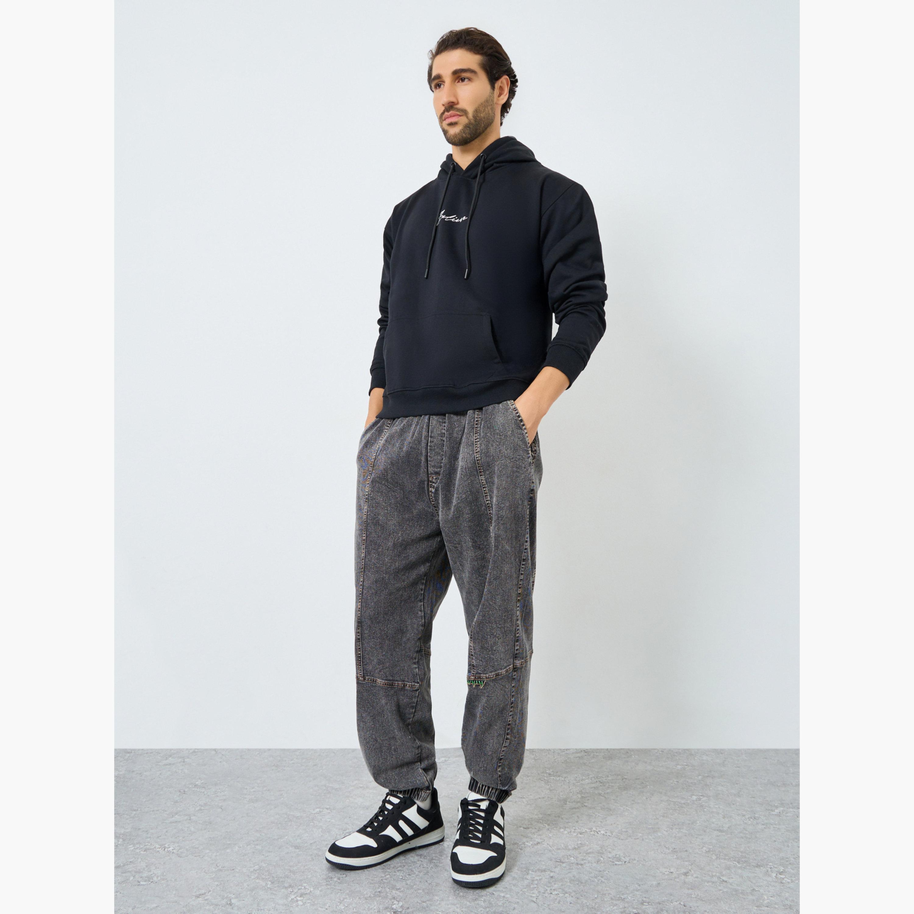 هودي صوف بقصة مريحة صديق للبيئة-men-winterwear-hoodiesandsweatshirts-image-2