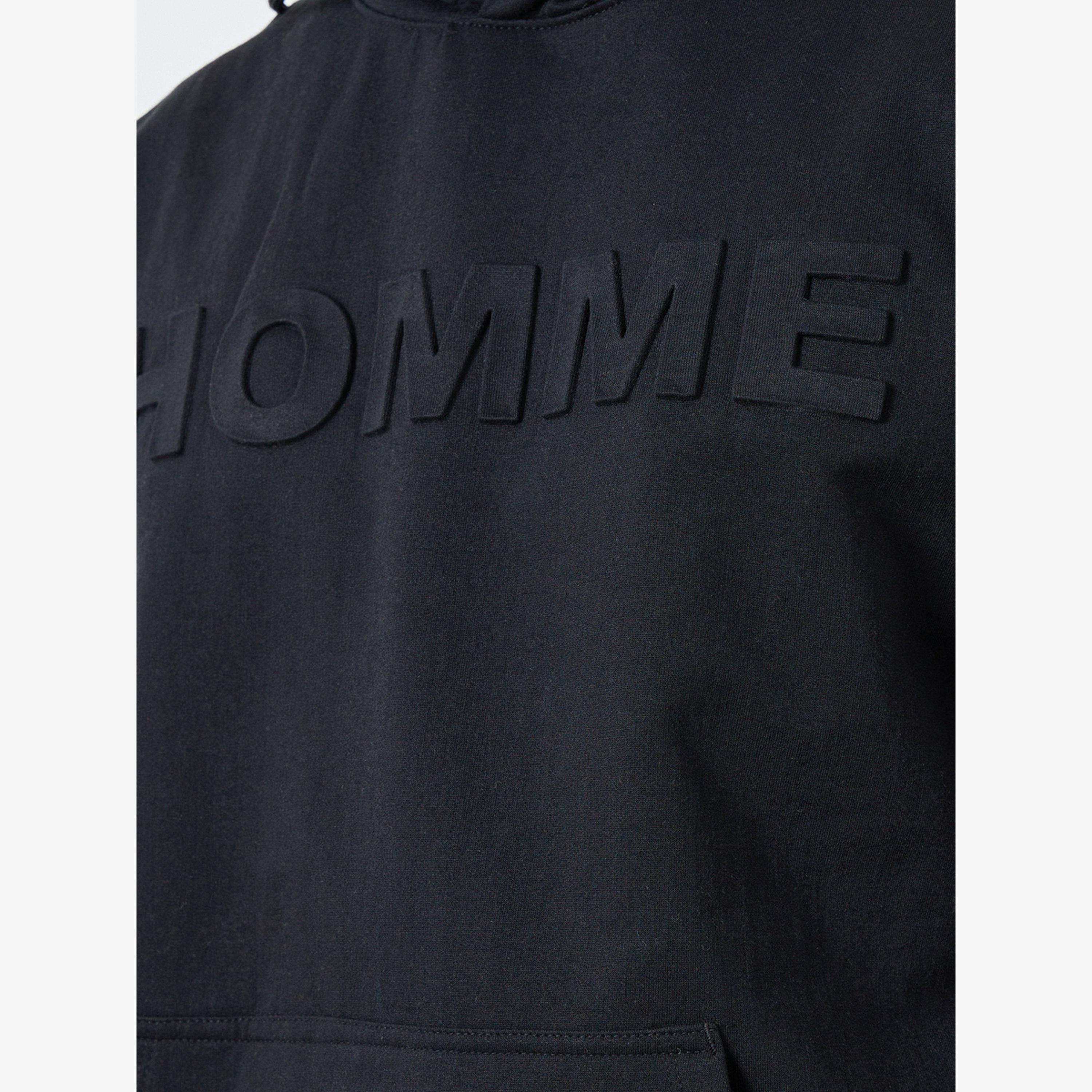 سويت شيرت فليس بقصة مريحة وتفاصيل بارزة من الأمام-men-clothing-hoodiesandsweatshirts-image-3