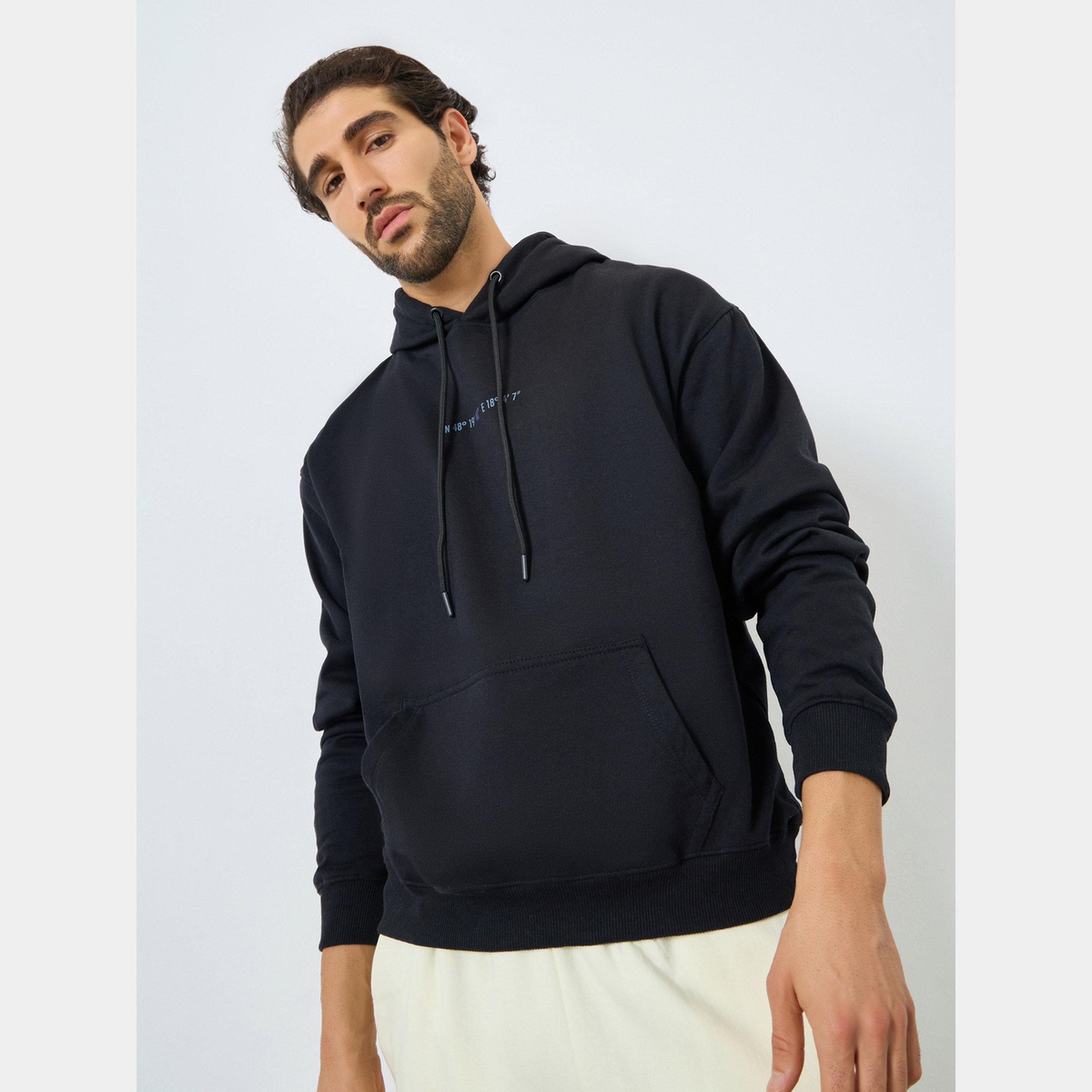 ستايلي - هودي رجالي صوف بأكمام طويلة وياقة وغطاء رأس طباعة Eco Earth-men-winterwear-hoodiesandsweatshirts-image-1