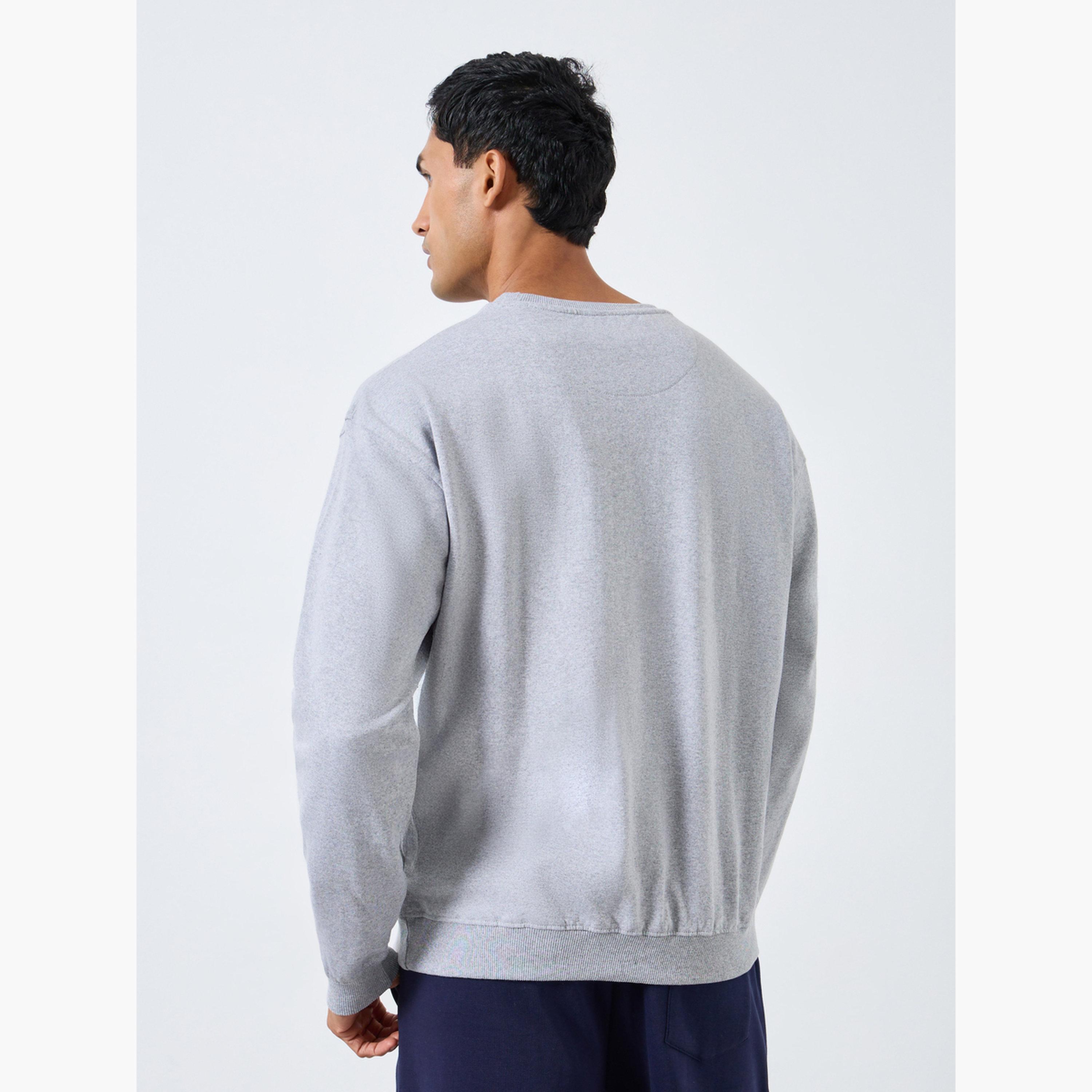 سويت شيرت بطبعة بليسمنت-men-winterwear-hoodiesandsweatshirts-image-4