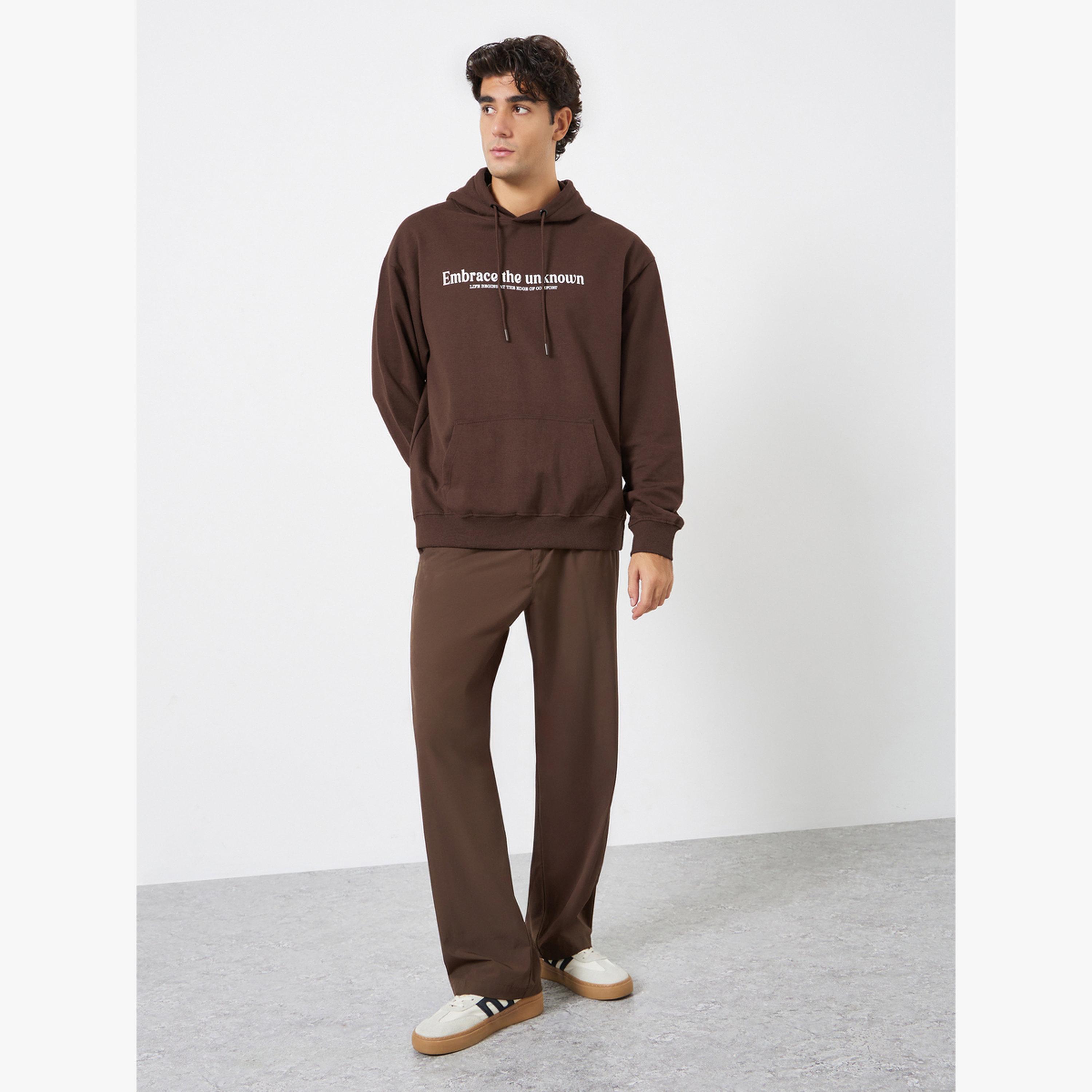 هودي صوف مطبوع بقصة مريحة-men-clothing-hoodiesandsweatshirts-image-2