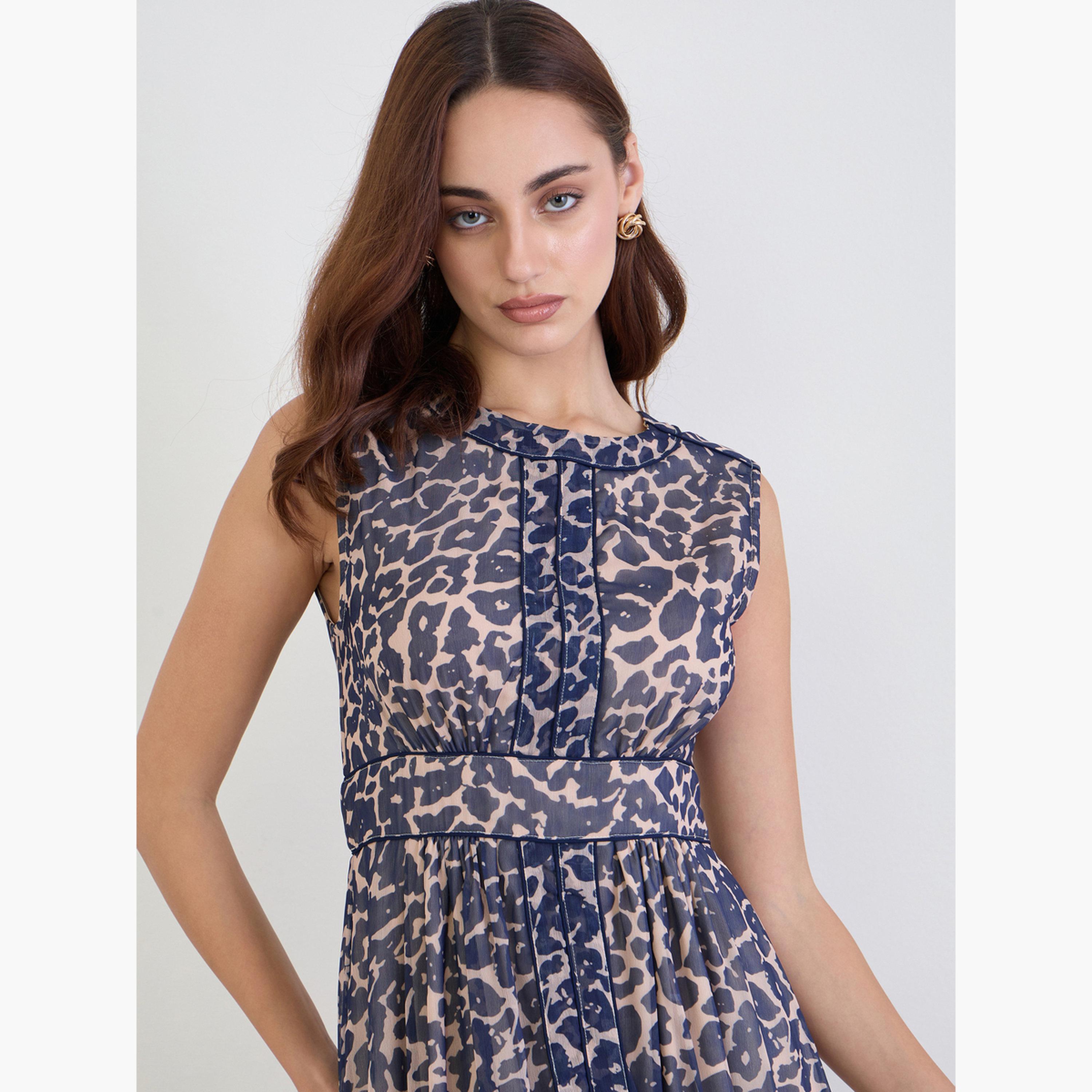 Styli Women Blue All Over Print Sleeveless Maxi Dress-women-clothing-dresses-image-4