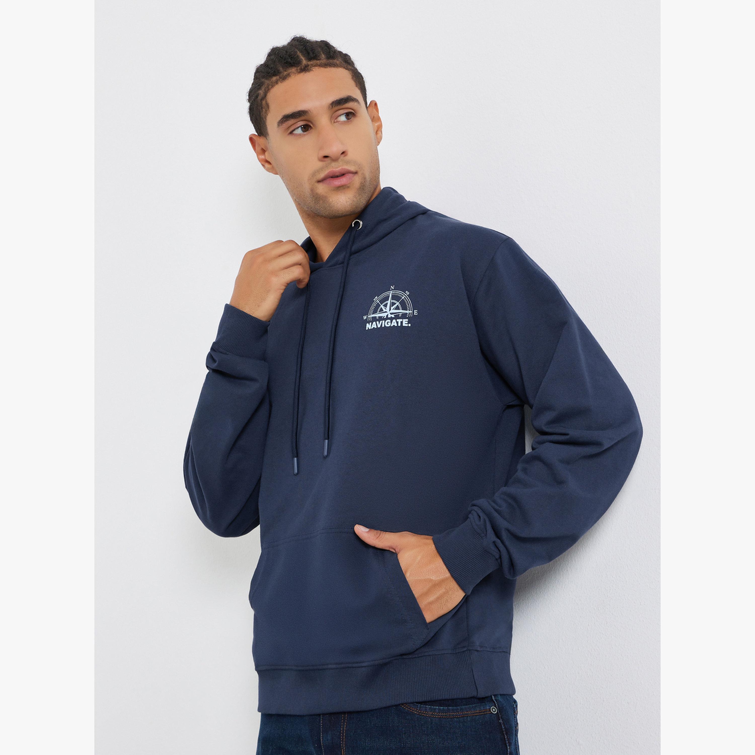 هودي بقصة مريحة وطبعة جرافيك-men-clothing-hoodiesandsweatshirts-image-1