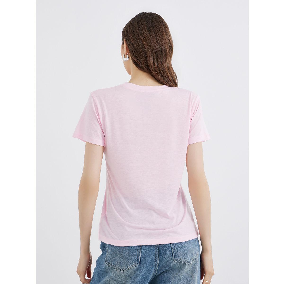 تيشيرت بقصة عادية وطبعة كتابة-women-clothing-tshirts-image-5