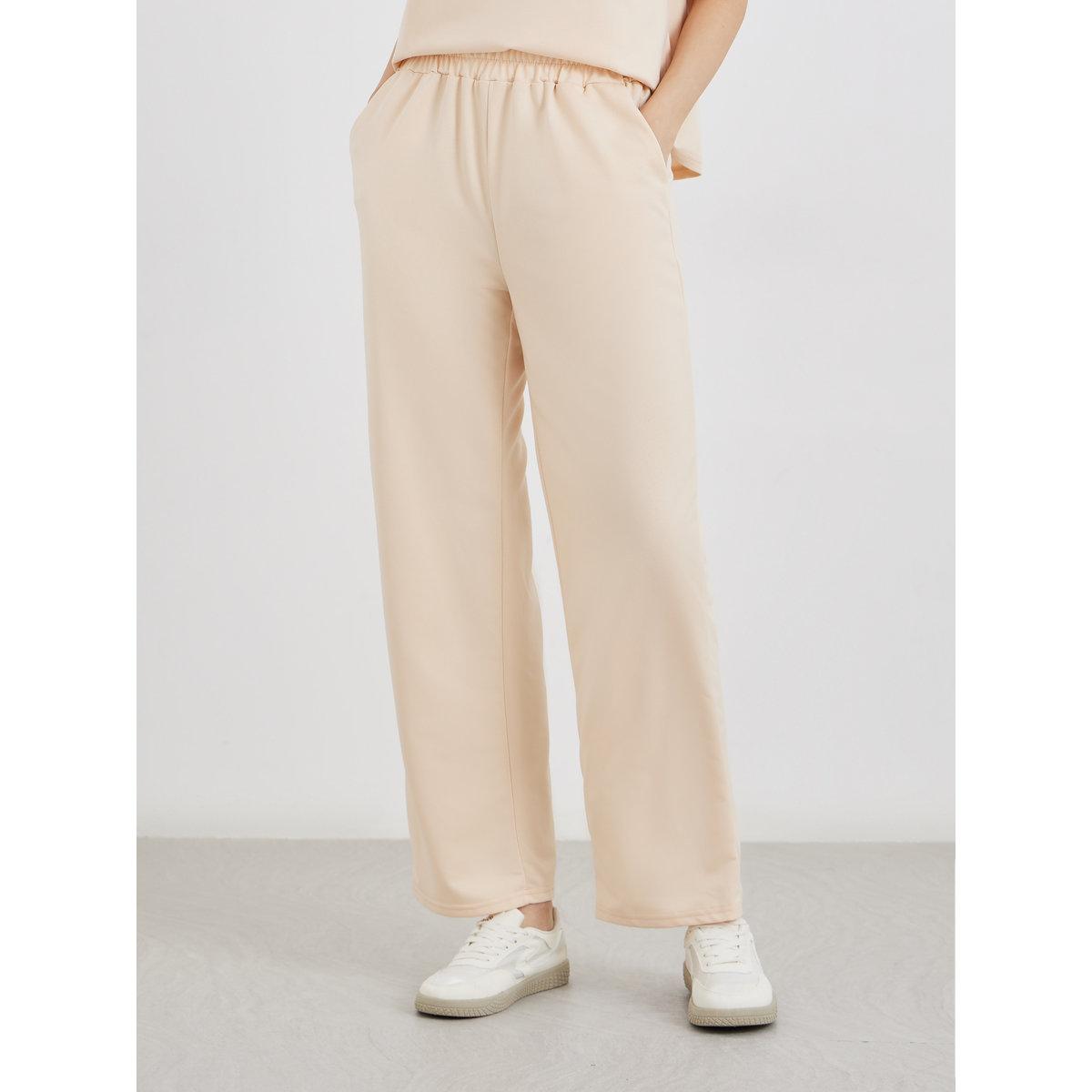 طقم منسق من بنطال وتيشيرت سادة-women-clothing-coordsets-image-5