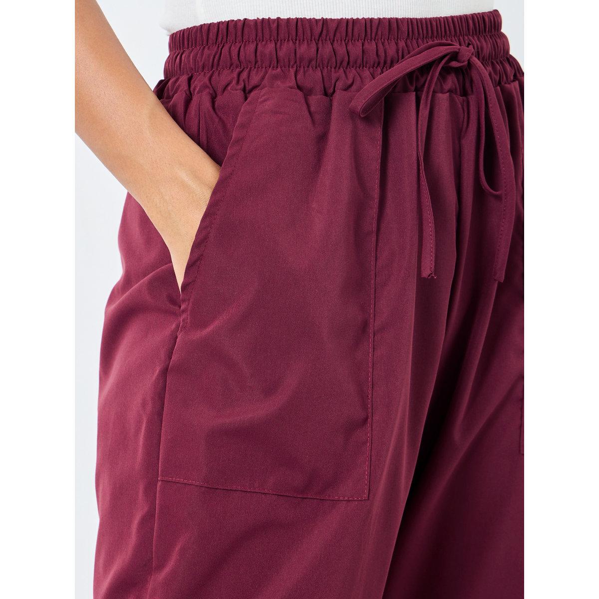 بنطال كارجو بقصة أرجل واسعة-women-clothing-bottoms-joggers-image-2