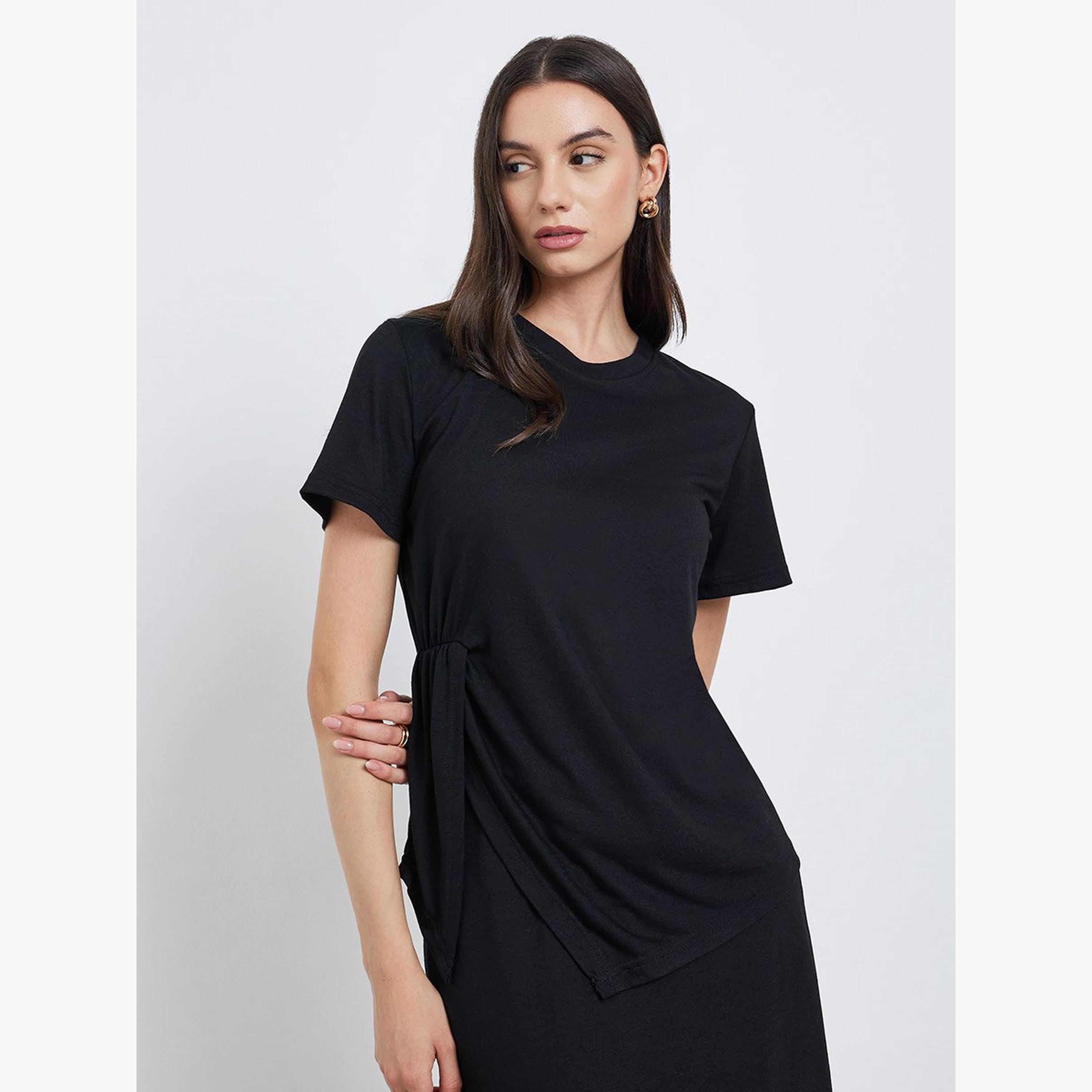 تيك تو - طقم للنساء من تي شيرت وتنورة بحافة غير متماثلة-women-clothing-coordsets-image-2