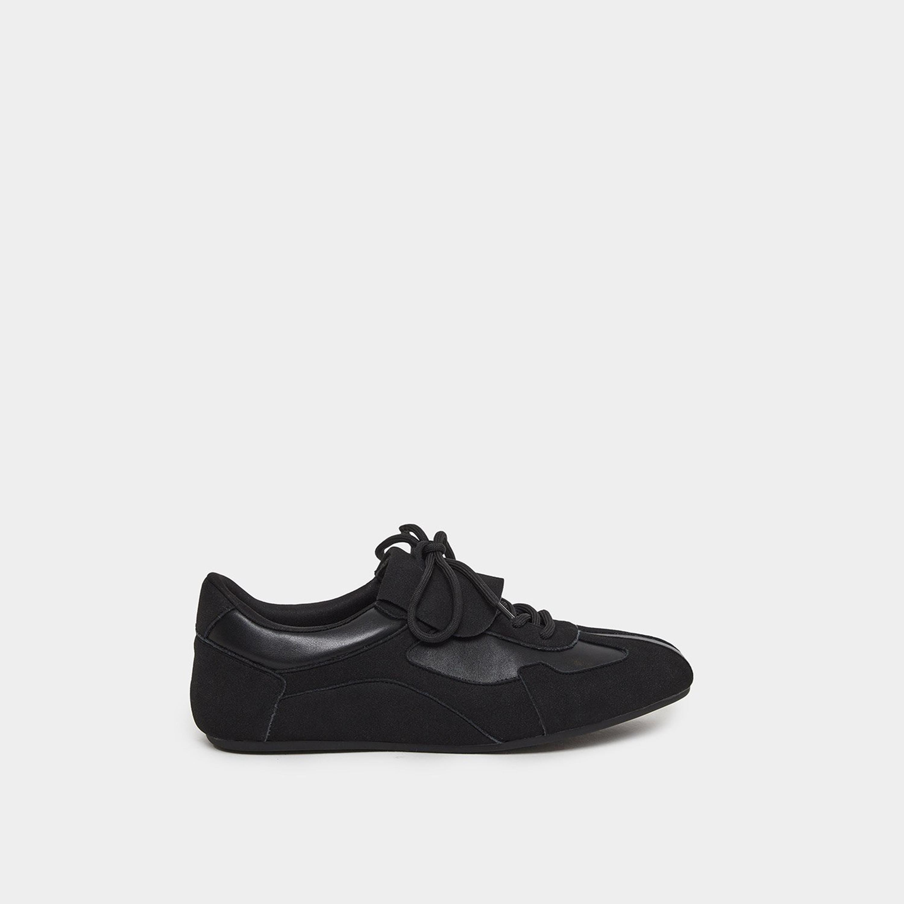 ستايلي - حذاء رياضي للنساء أسود برباط-women-shoes-sneakers-image-3