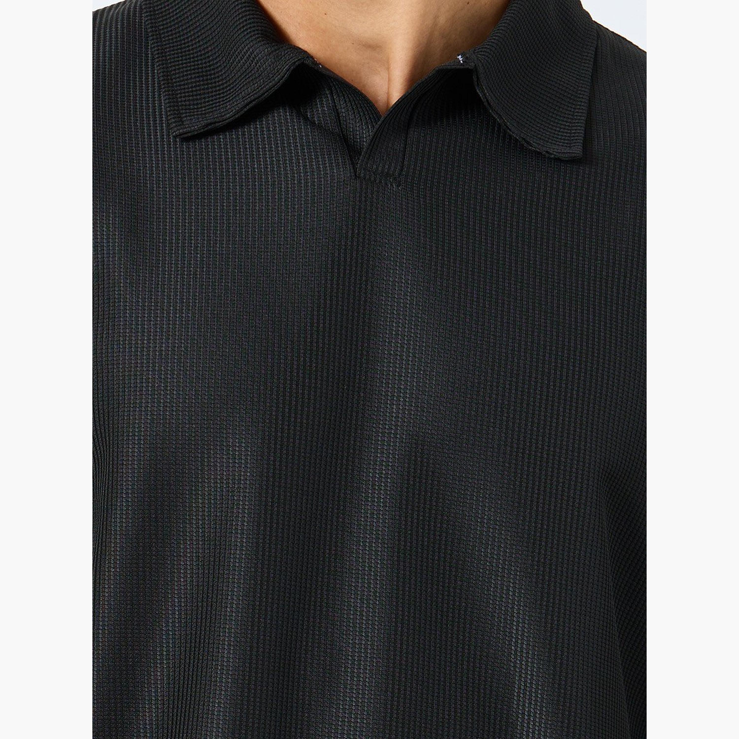 ستايلي - قميص بولو قصّة مريحة ومحكم مع ياقة مفتوحة-men-clothing-tshirtsandpolos-polos-image-3