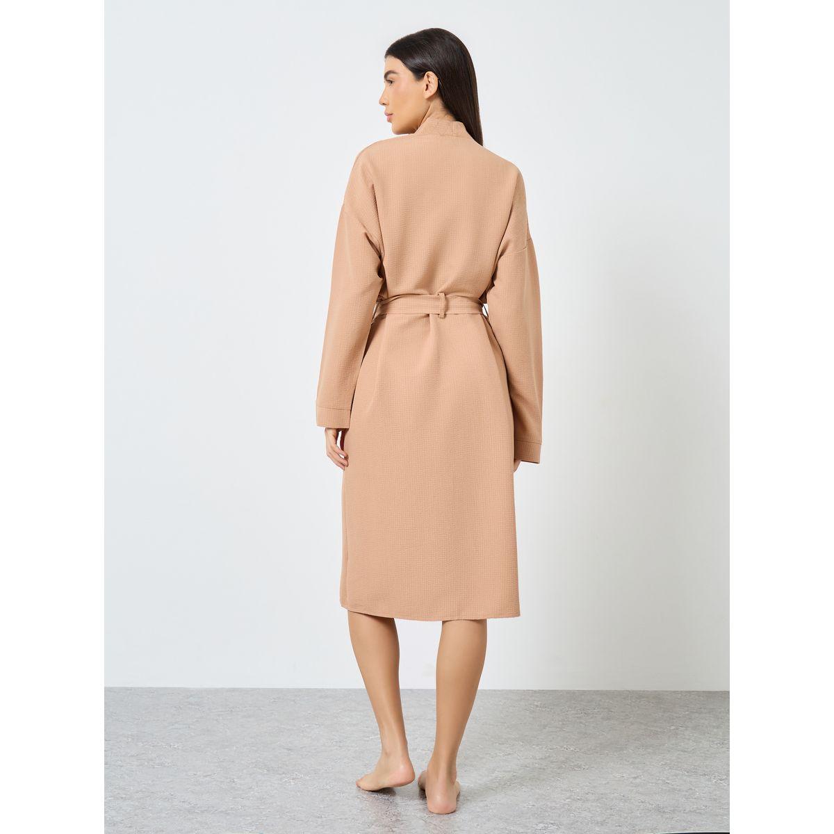 روب سادة بتفاصيل بارزة الملمس مع حزام خصر-women-clothing-nightwear-robes-image-4