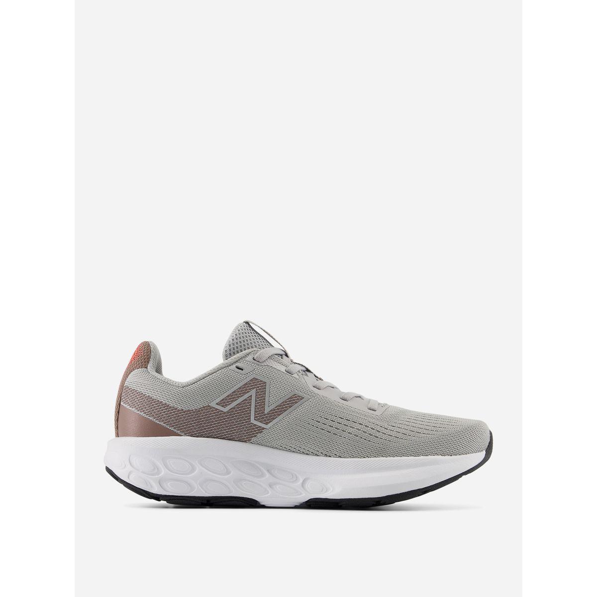 New Balance 520 Sports Shoes-women-shoes-sports-image-5