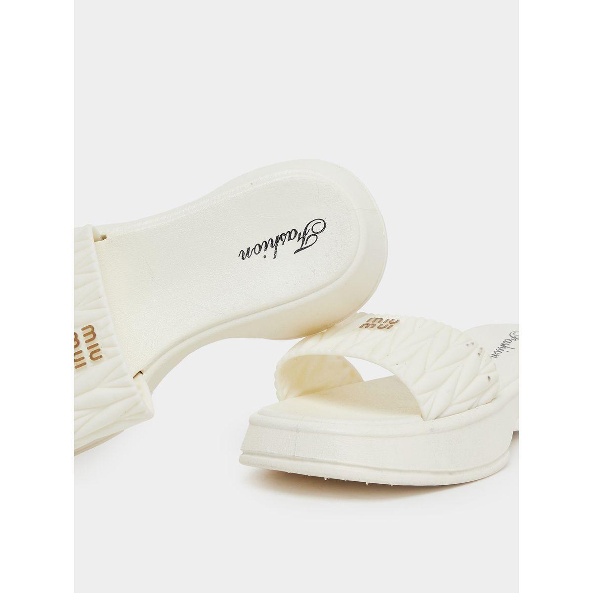 Styli Textured Slip-On Flat Sandals-women-shoes-sandals-flats-image-3